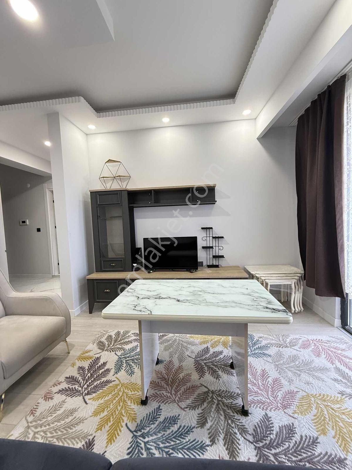 Akkaya İnşaatan Rumelide Yatay Mimari Y.ısıtmalı Lüks Eşyalı 1+1 - Görsel 16