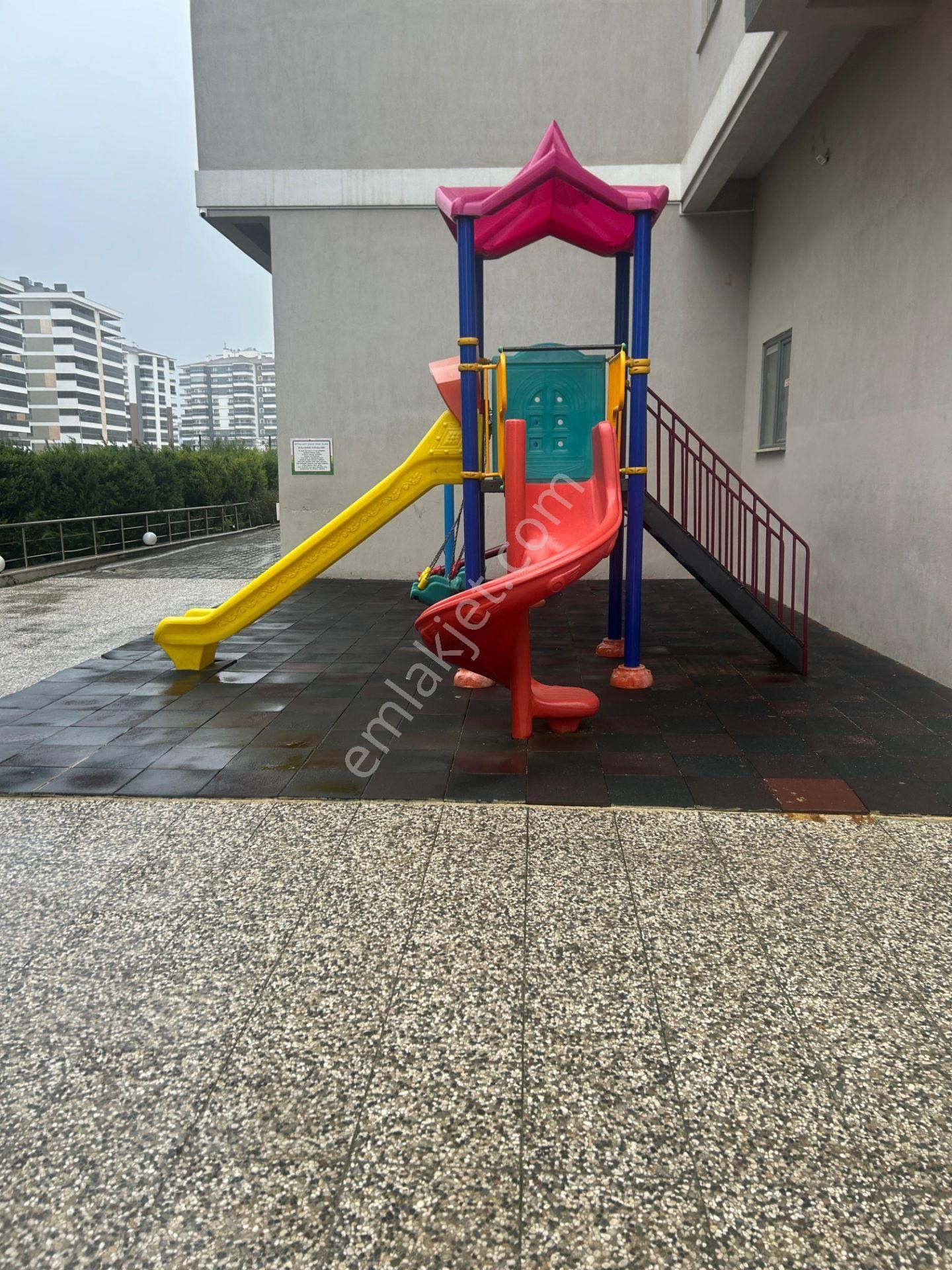 Kaan Emlaktan Şemiklerde 3+1 Site İçerisinde Havuzlu Lüks Kiralık Daire - Görsel 22