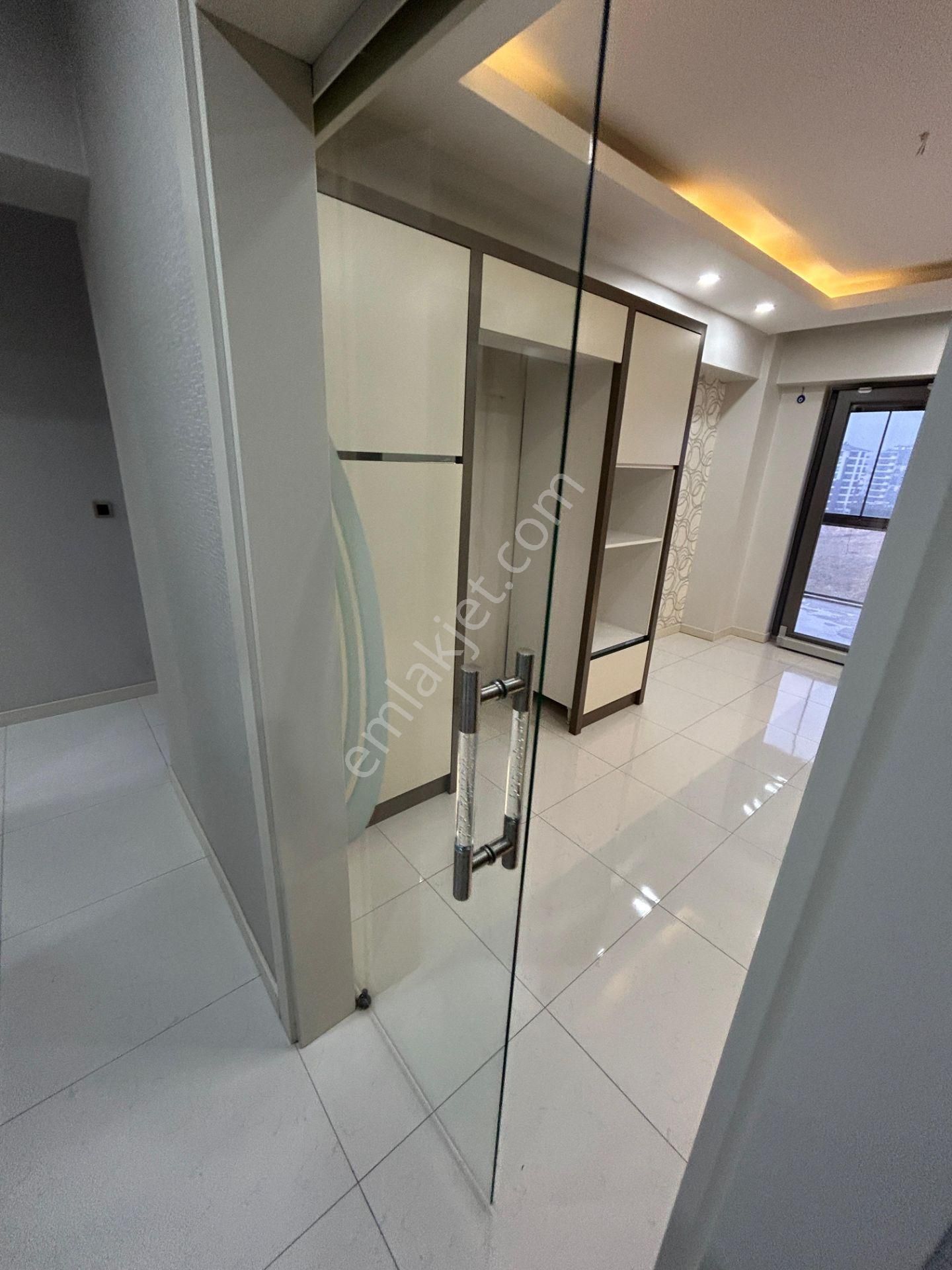 Kaan Emlaktan Şemiklerde 3+1 Site İçerisinde Havuzlu Lüks Kiralık Daire - Görsel 10