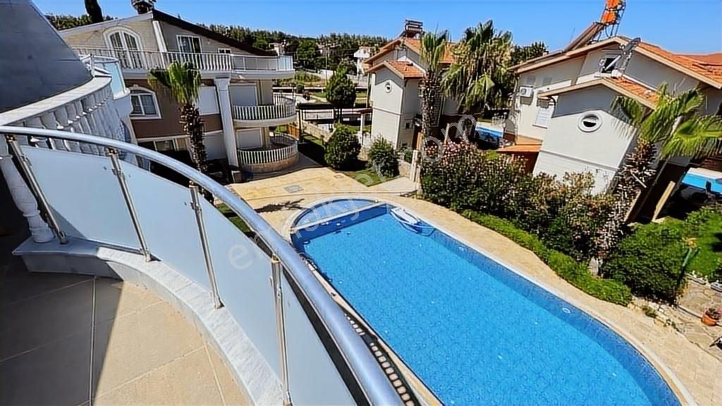 Antalya Belek'te Site İçi 3+1 Satılık Villa - Görsel 19