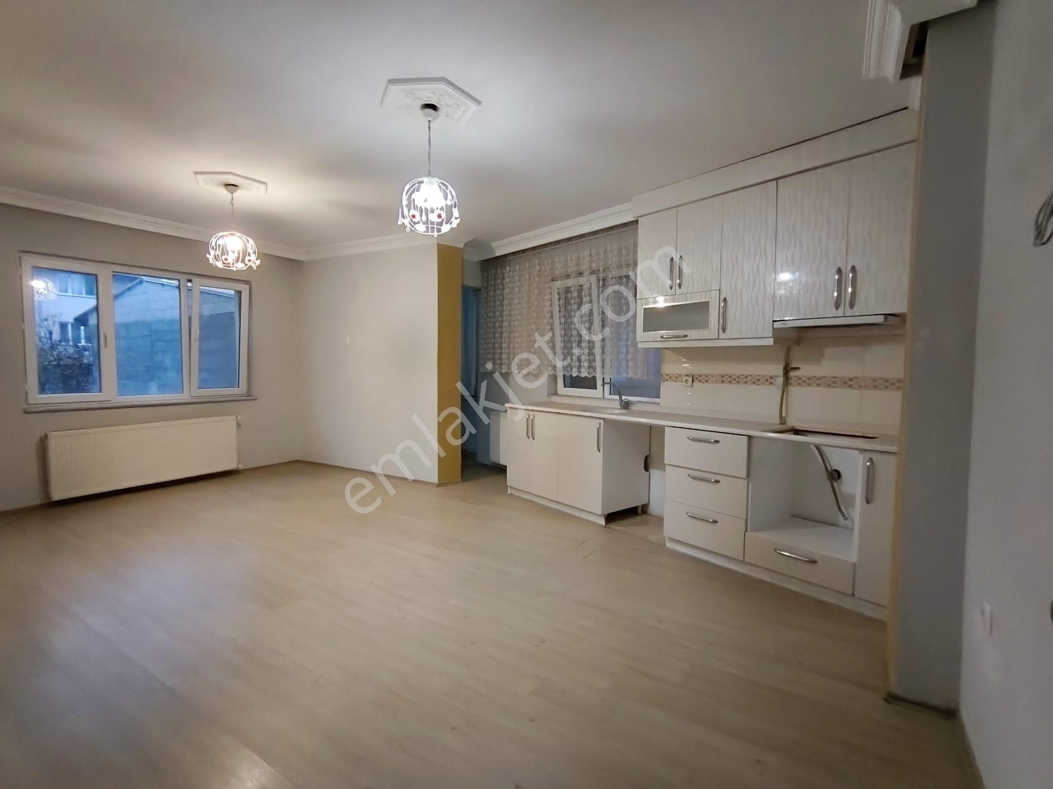 Yunuseli Merkezde Kiralık 2+1 Daire - Görsel 2