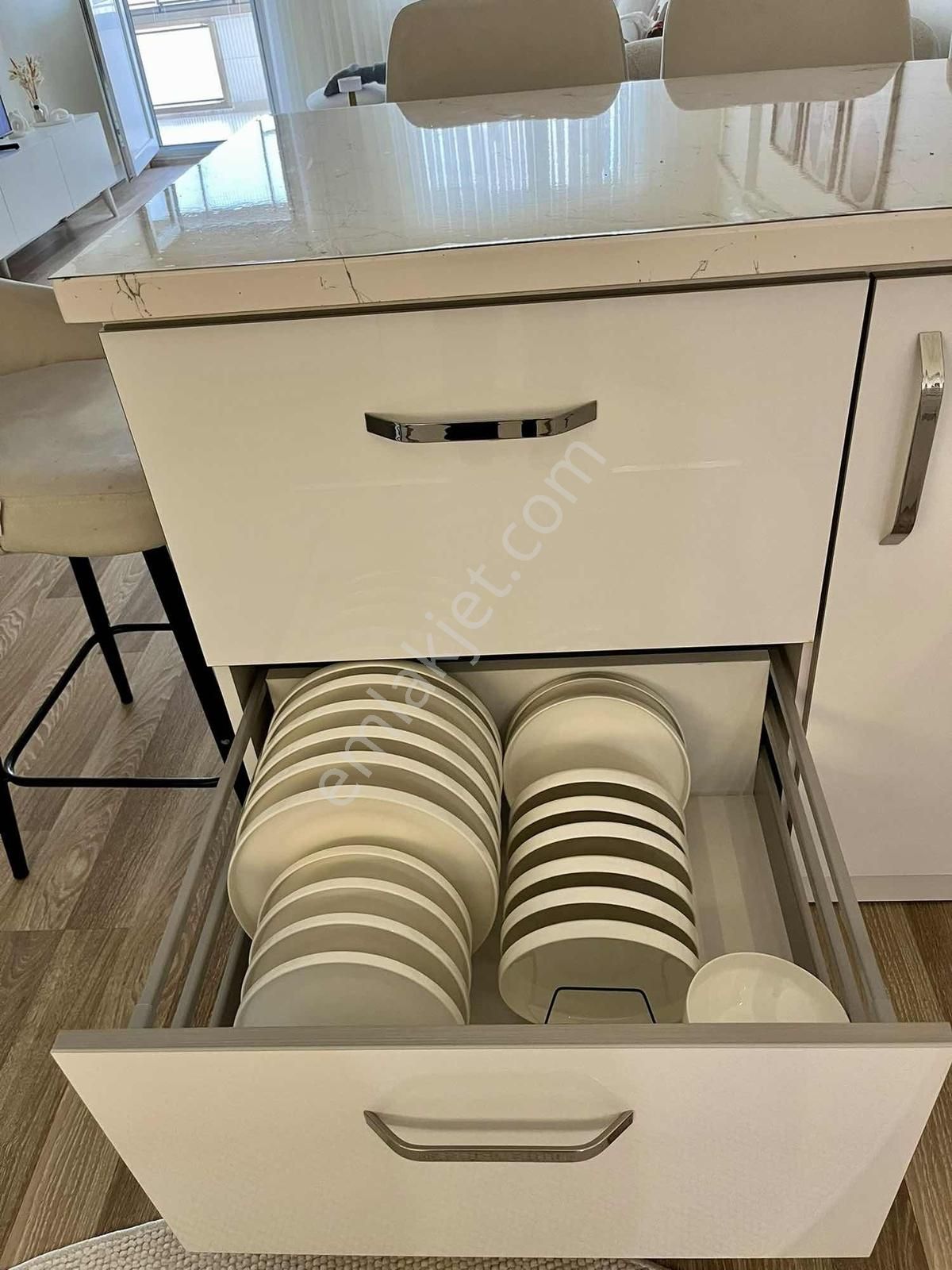 Rw Nefes'ten Ören Yolu Üzerinde Denize Yürüme Mesafesi 2+1 - Görsel 23