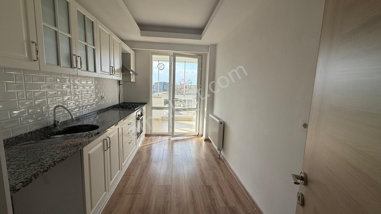 Turyaptan Rumeli Mahallesi Orhan Ertok Evlerinde 2+1 Kiralık - Görsel 15