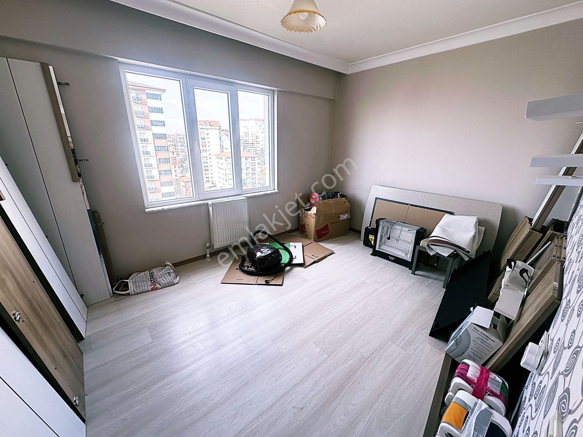 Cihandan Kalatepe Demirdağ Cadde Üzeri Satlık Yapılı 4+1 Daire - Görsel 15