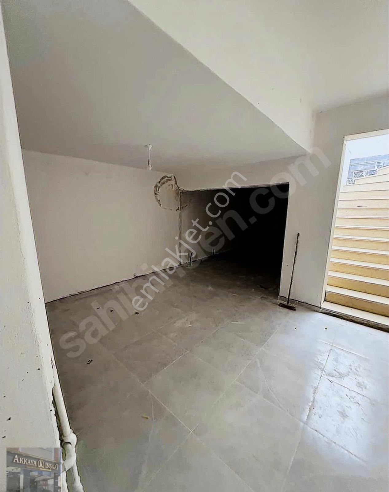Akkaya İnşaattan Mükemmel Konumda Köşe Başı Dükkan - Görsel 2