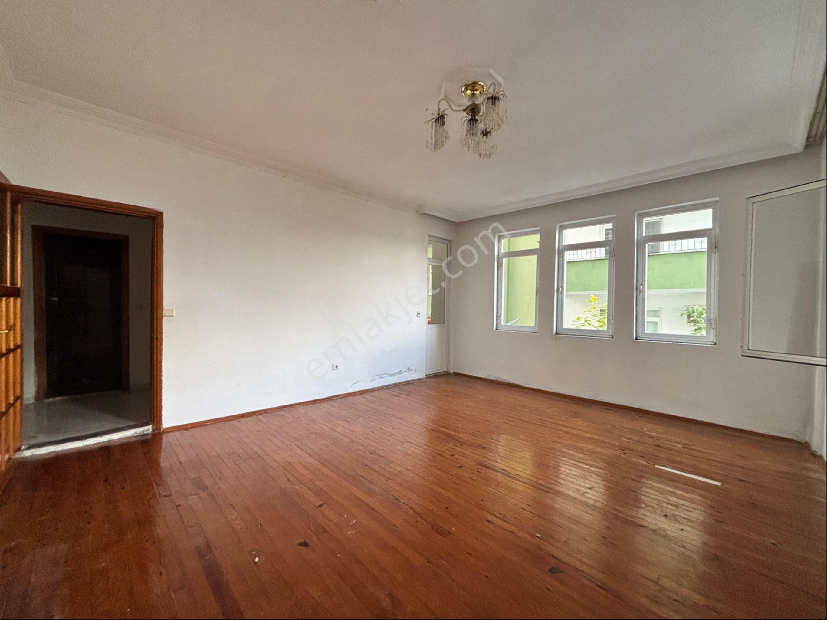 Taşyaka'da 2+1 Ayrı Mutfak Satılık Daire - Görsel 13