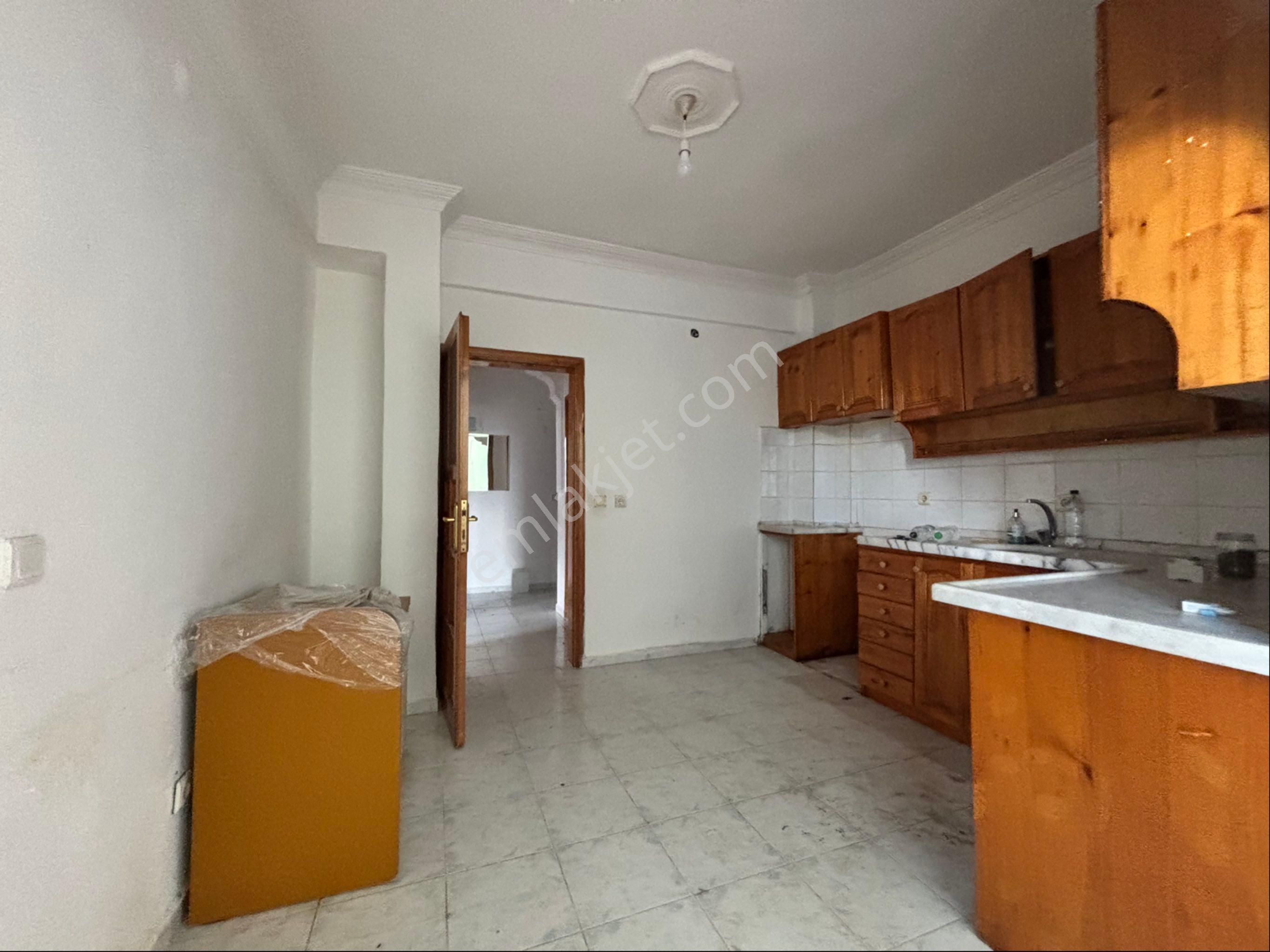 Taşyaka'da 2+1 Ayrı Mutfak Satılık Daire - Görsel 9