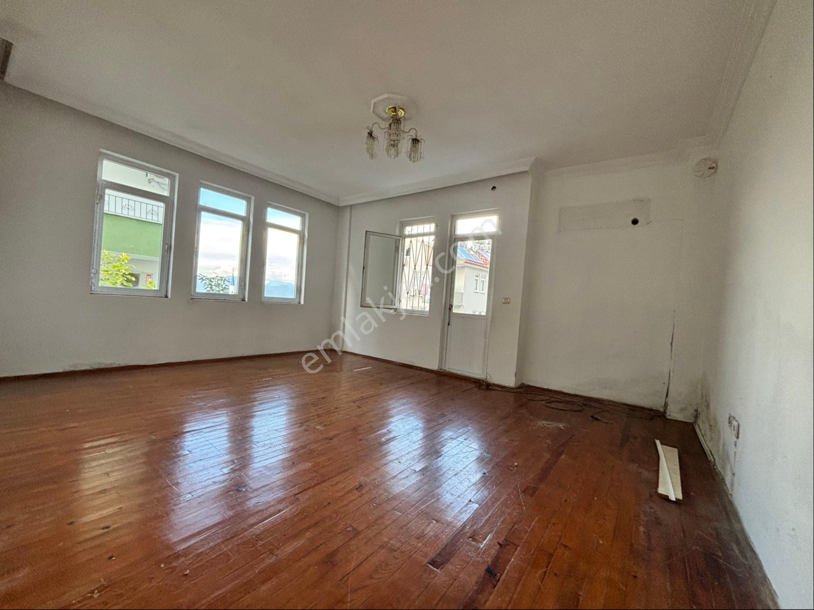 Taşyaka'da 2+1 Ayrı Mutfak Satılık Daire - Görsel 14