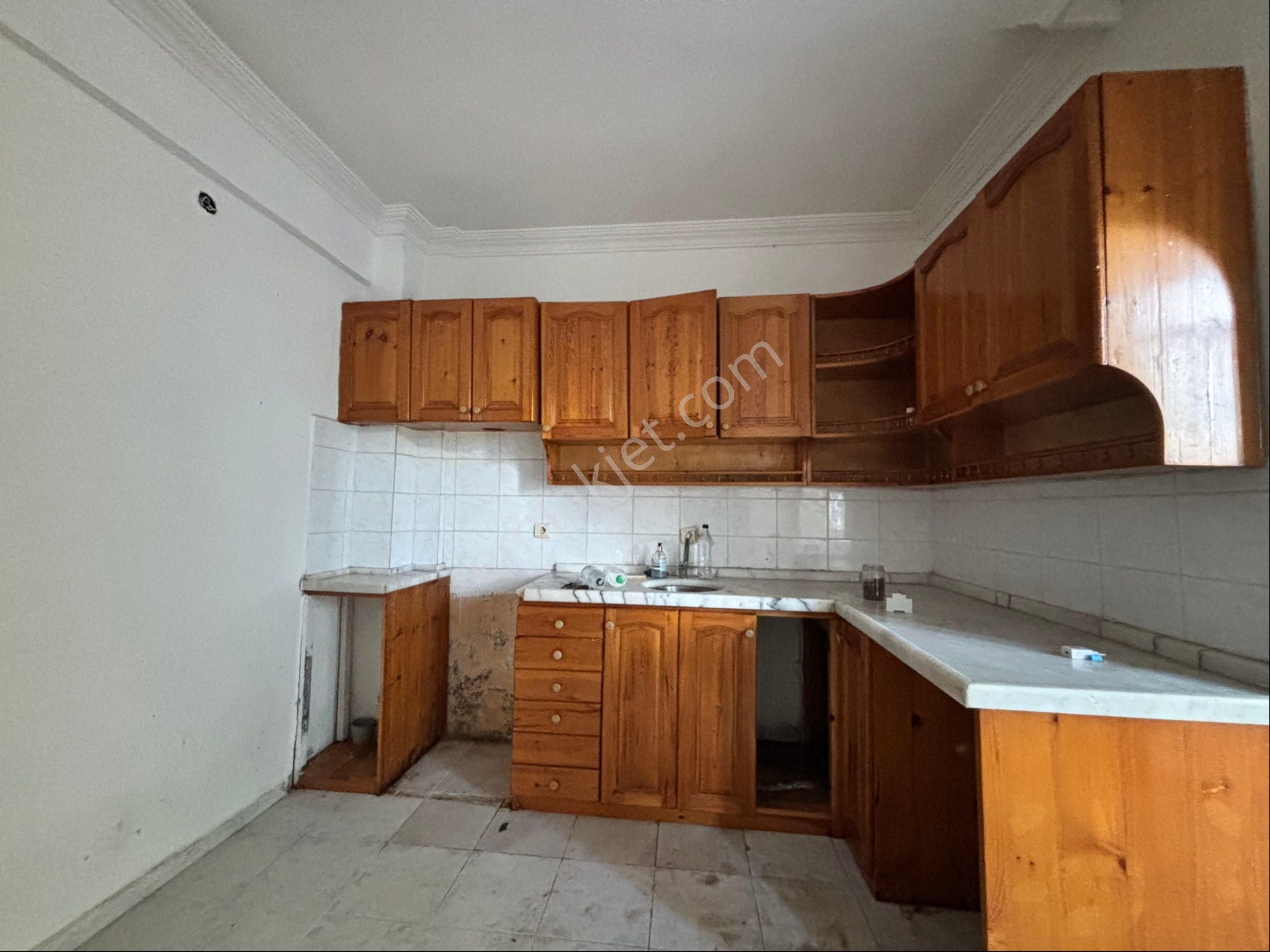 Taşyaka'da 2+1 Ayrı Mutfak Satılık Daire - Görsel 8