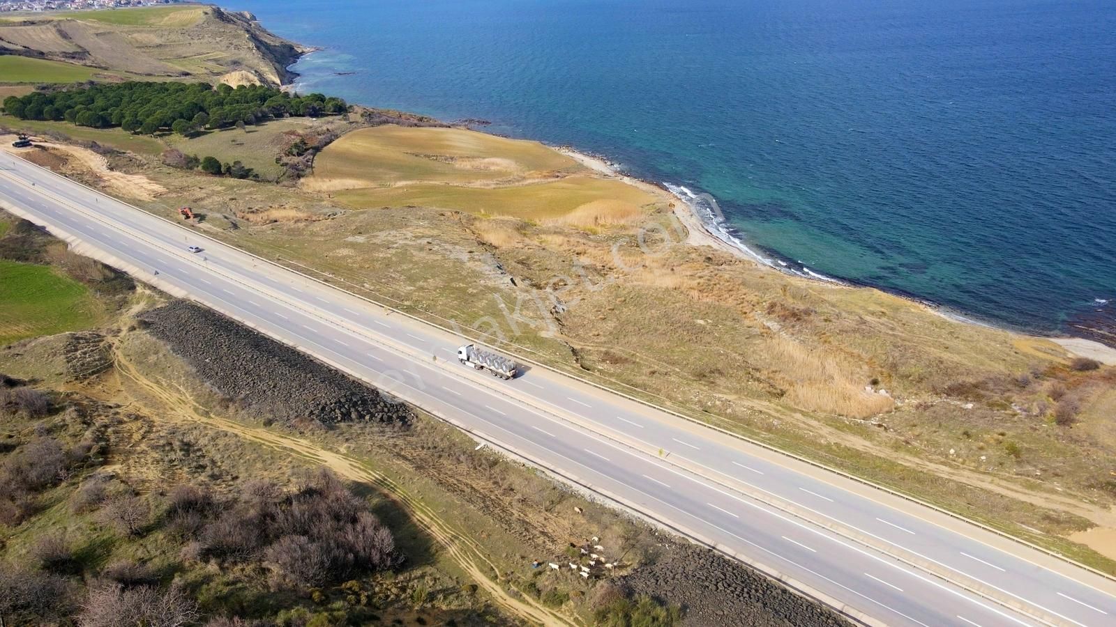 Emsalsiz Fiyat! Denize Sadece 50 Metre !! 94 M² Müstakil Tapulu - Görsel 31