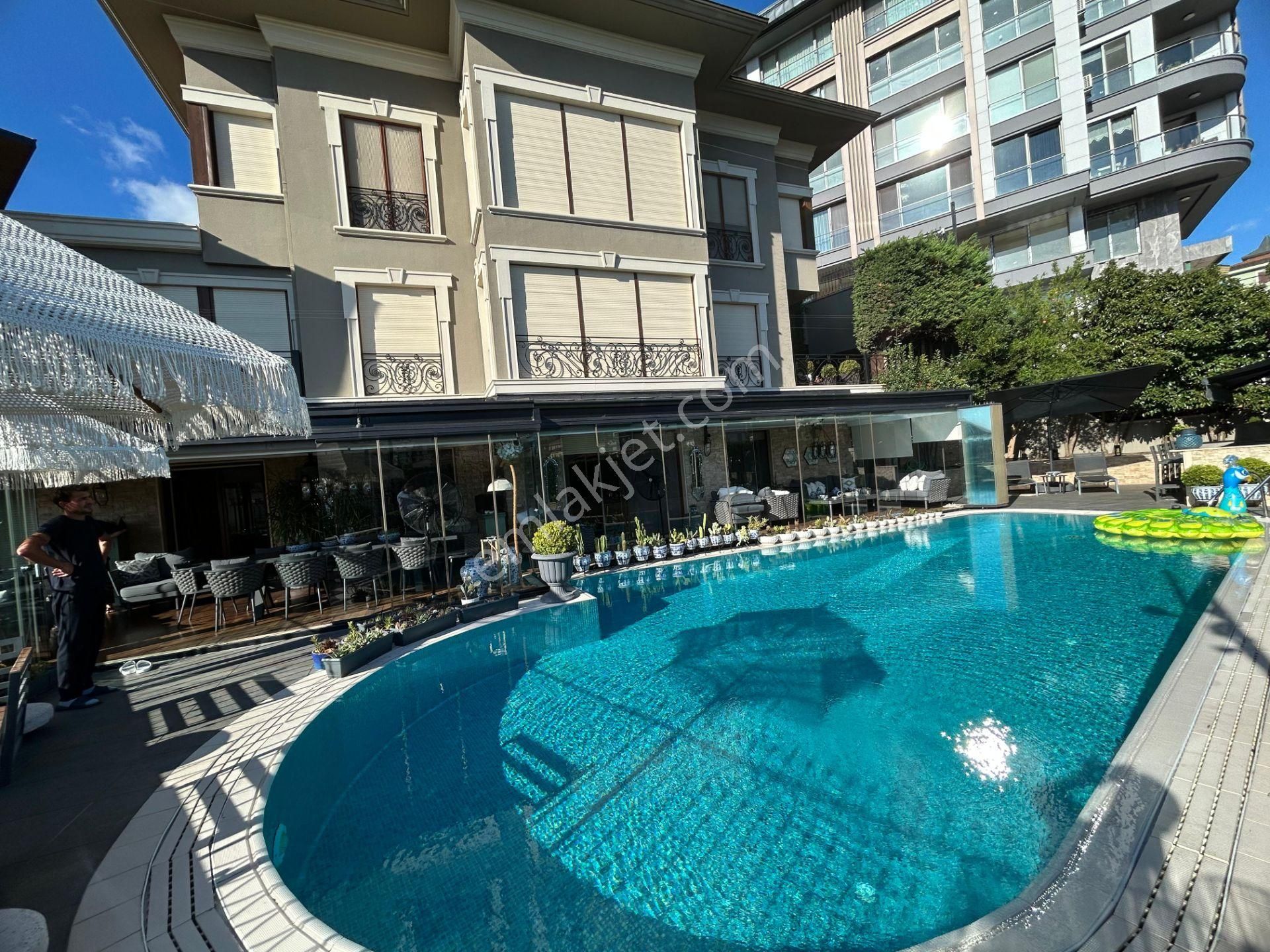 Çengelköy'de Boğaz Manzaralı Muhteşem Malikane - Görsel 13