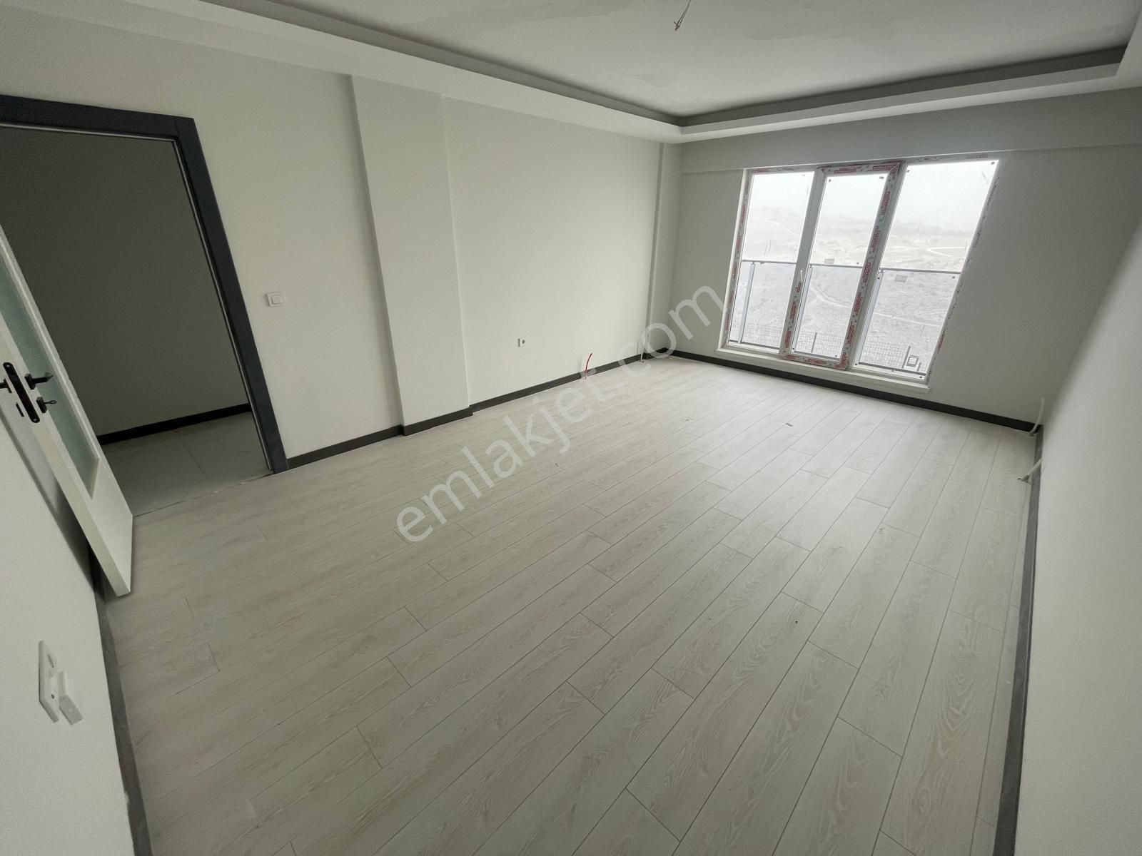 Karakaya Mahallesi'nde 3+1 Masrafsız Daire! - Görsel 10