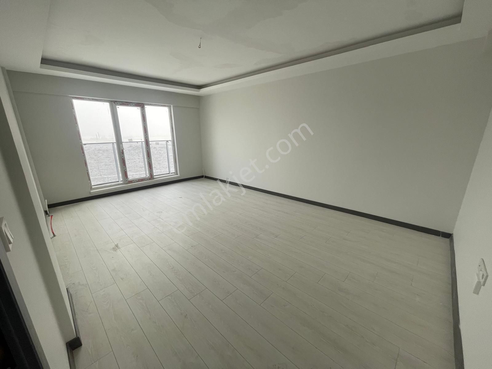 Karakaya Mahallesi'nde 3+1 Masrafsız Daire! - Görsel 9