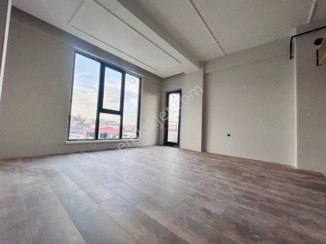 Kurupelitte Deniz Manzaralı Geniş Balkonlu Satılık Sıfır Daire - Görsel 8