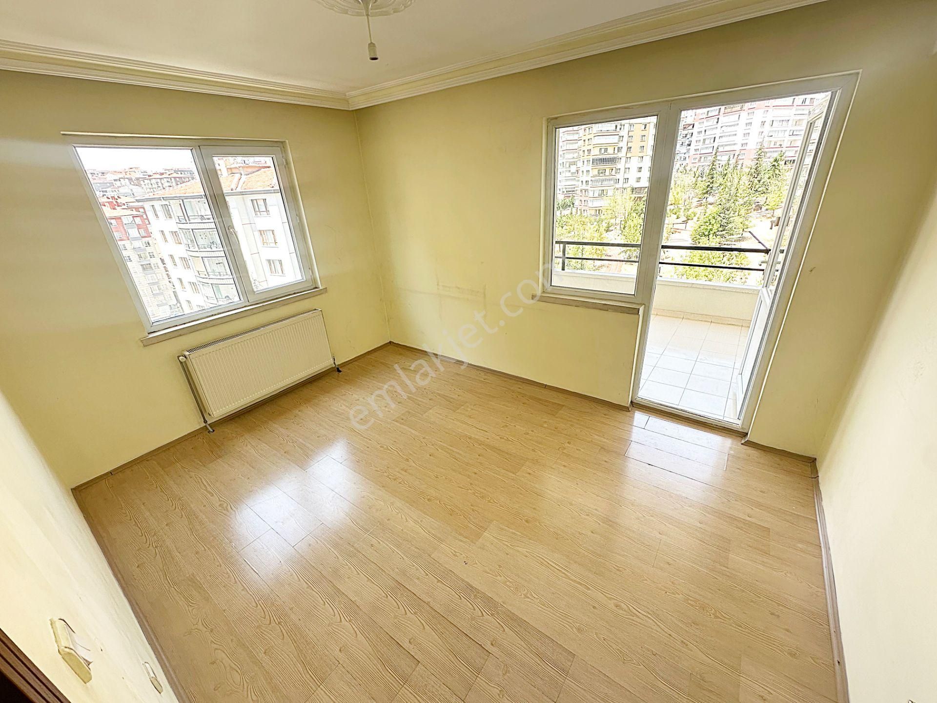 Cihandan Barıştepe Mah Park Manzaralı 3+1 4.katta Kiralık - Görsel 15