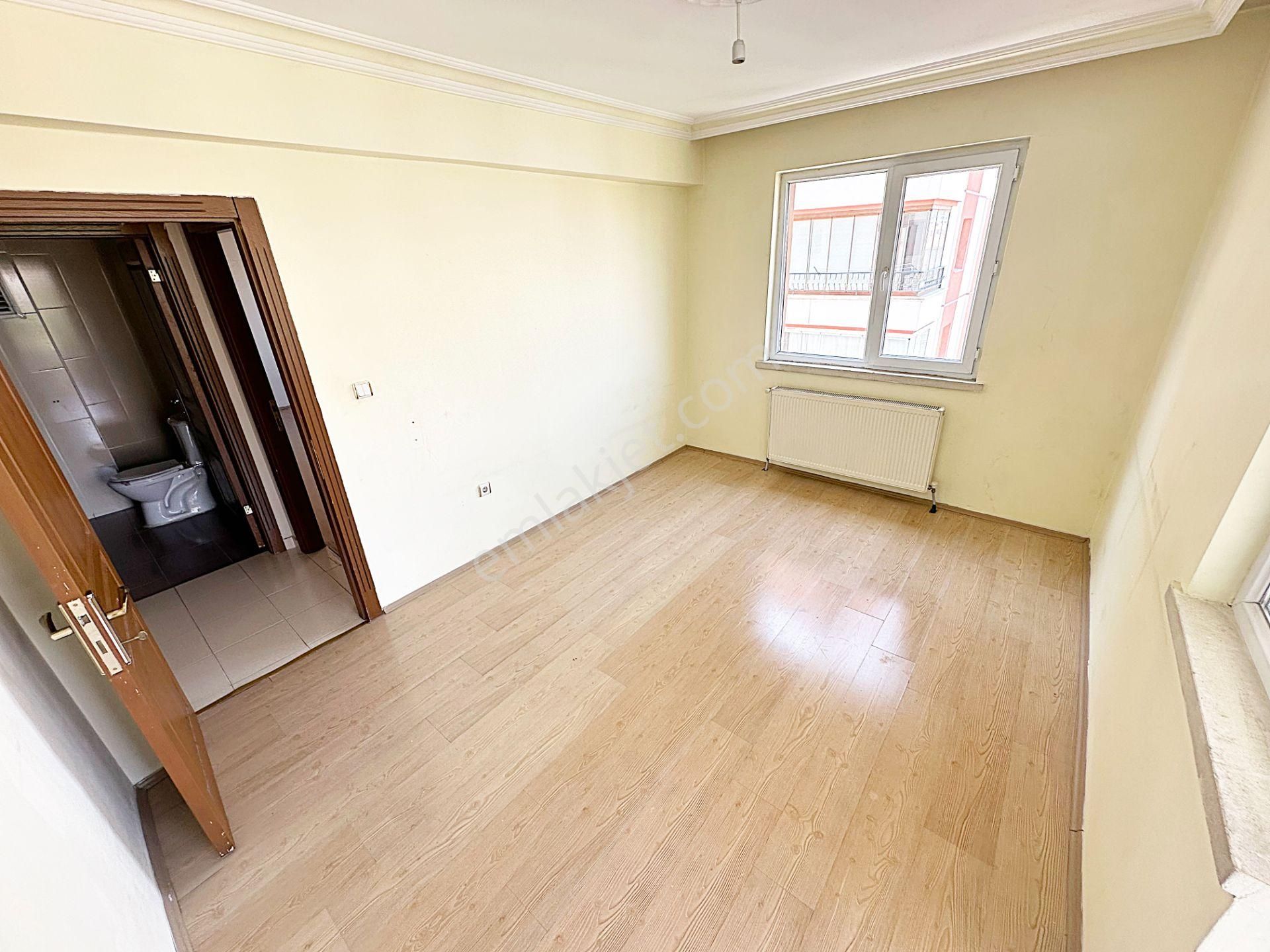 Cihandan Barıştepe Mah Park Manzaralı 3+1 4.katta Kiralık - Görsel 16