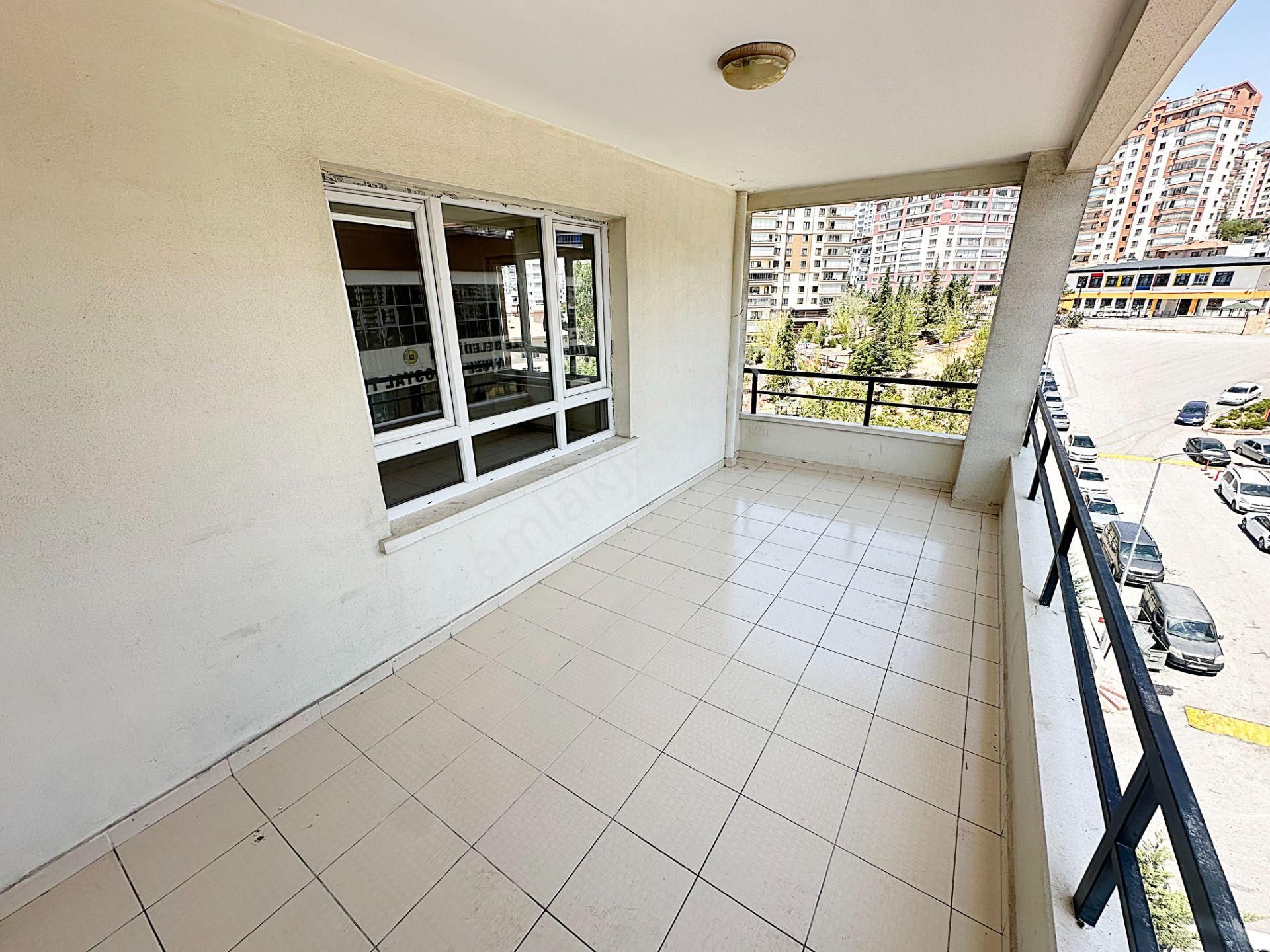 Cihandan Barıştepe Mah Park Manzaralı 3+1 4.katta Kiralık - Görsel 30