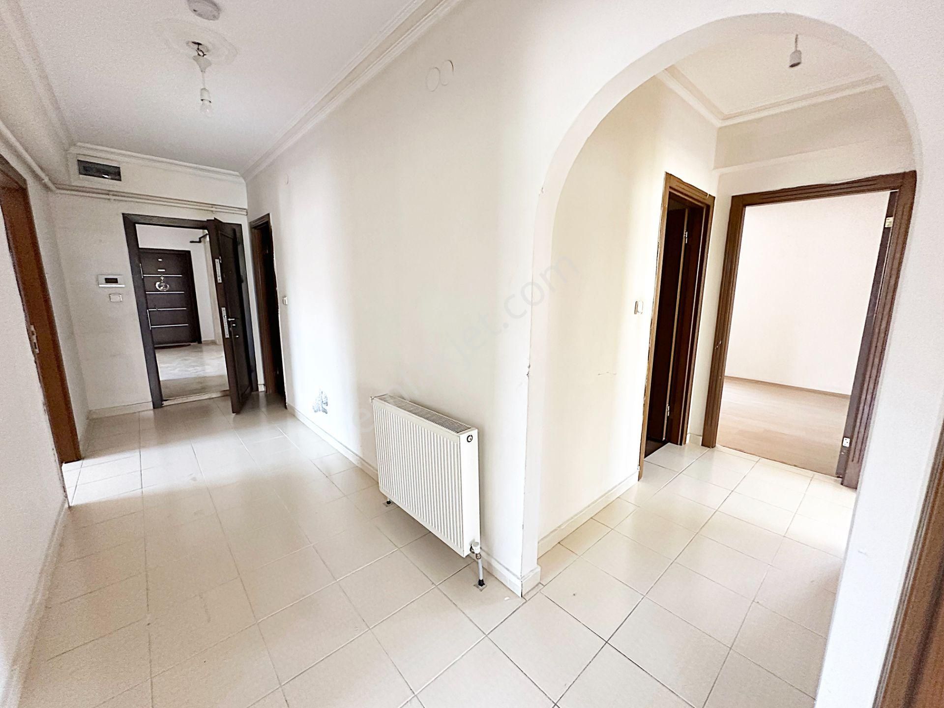 Cihandan Barıştepe Mah Park Manzaralı 3+1 4.katta Kiralık - Görsel 29