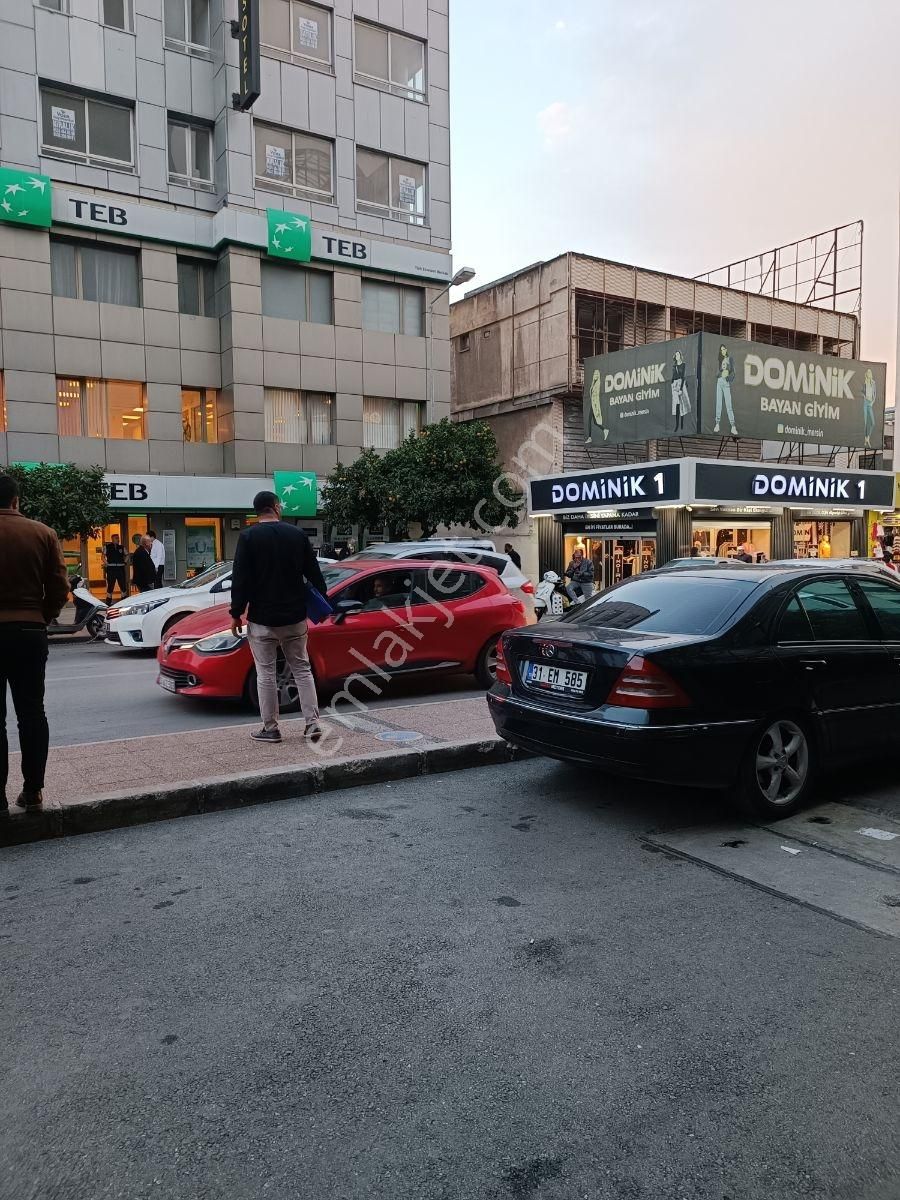 Mersin Akdeniz'de Metropol 52 Katlı Gökdelende Yatırımlık Ofis - Görsel 3