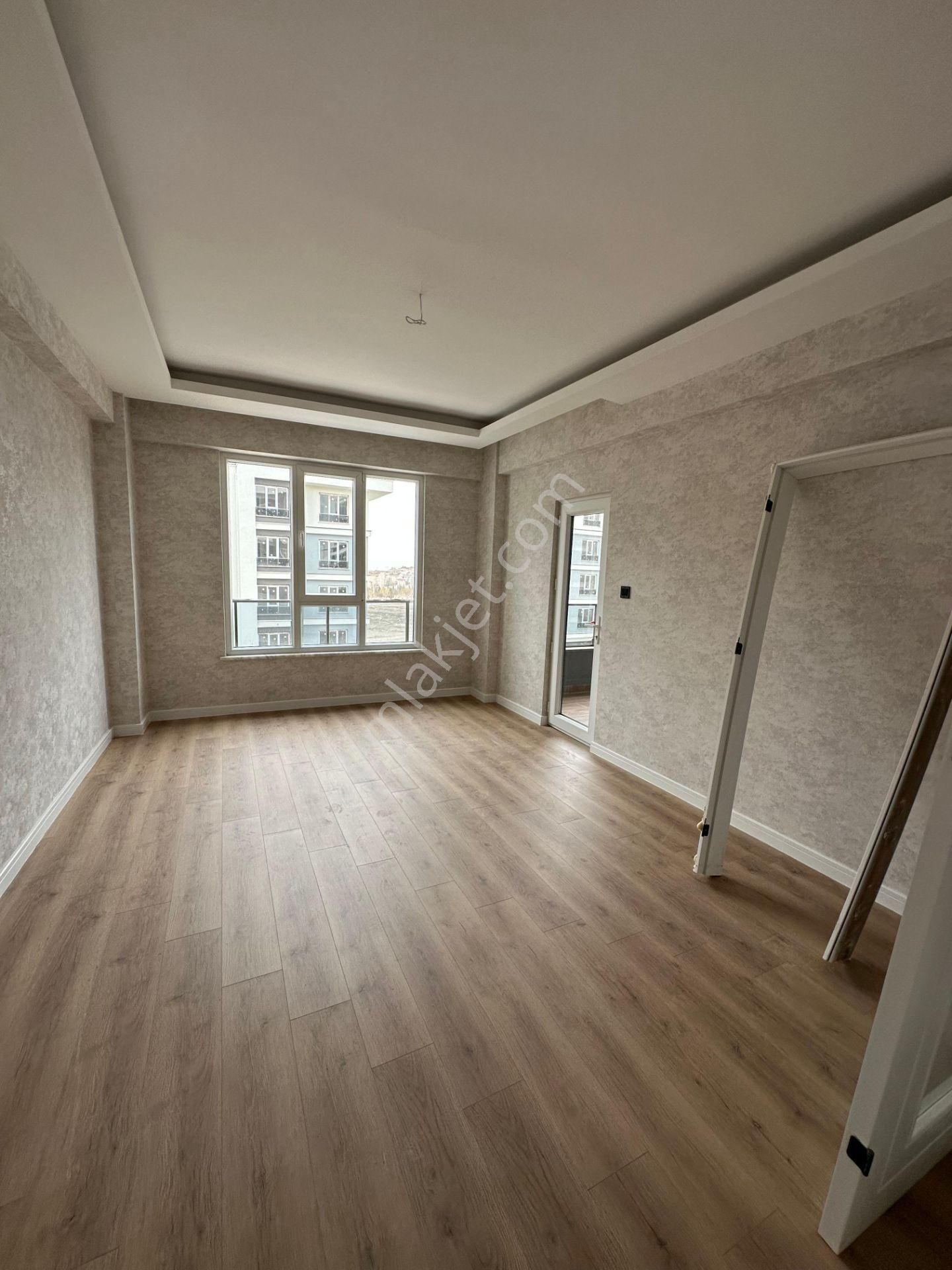 Selahaddin Eyyübide 4.5+1 Site İçi Arakat Lüks Daire - Görsel 14