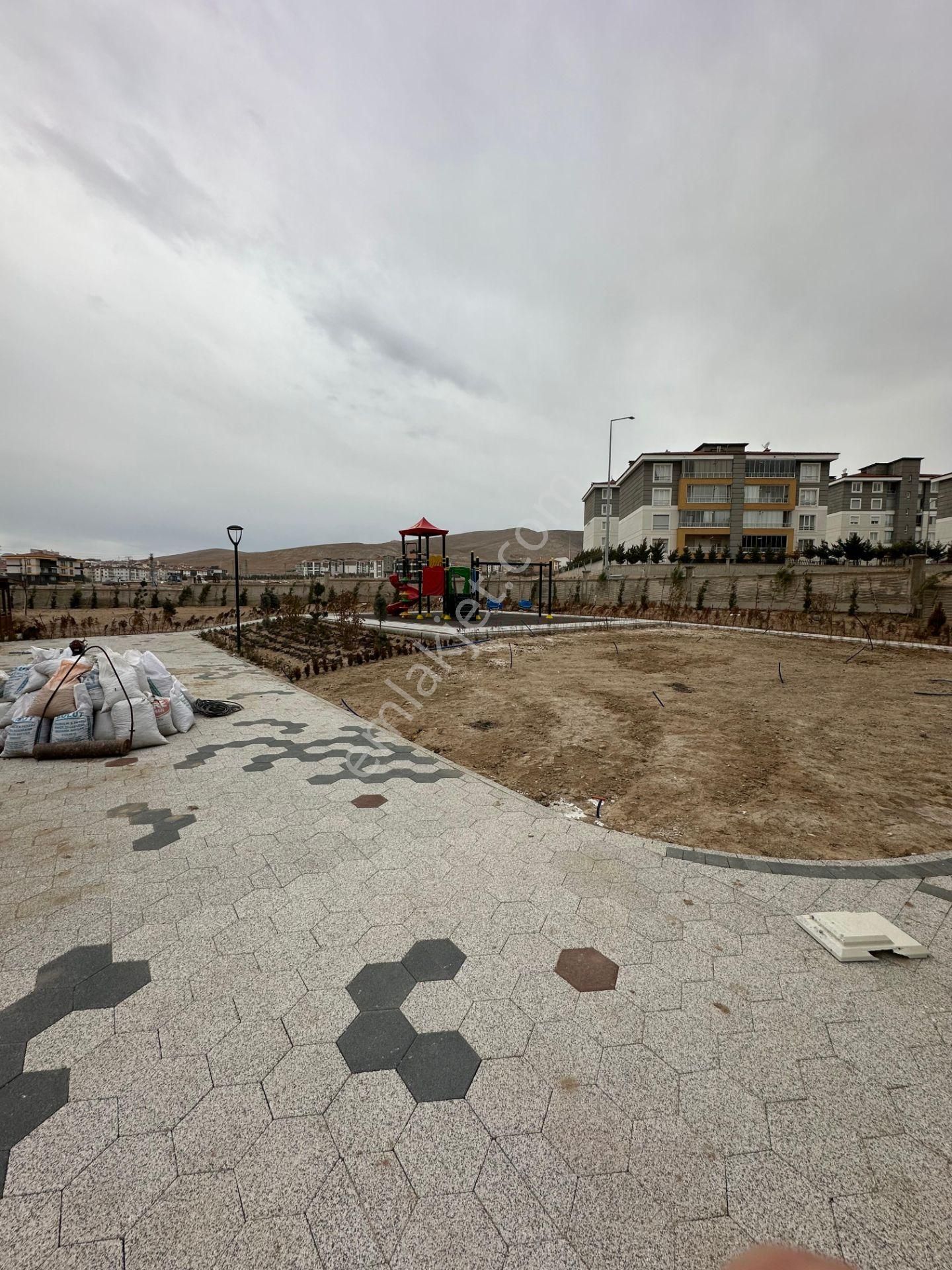 Selahaddin Eyyübide 4.5+1 Site İçi Arakat Lüks Daire - Görsel 28