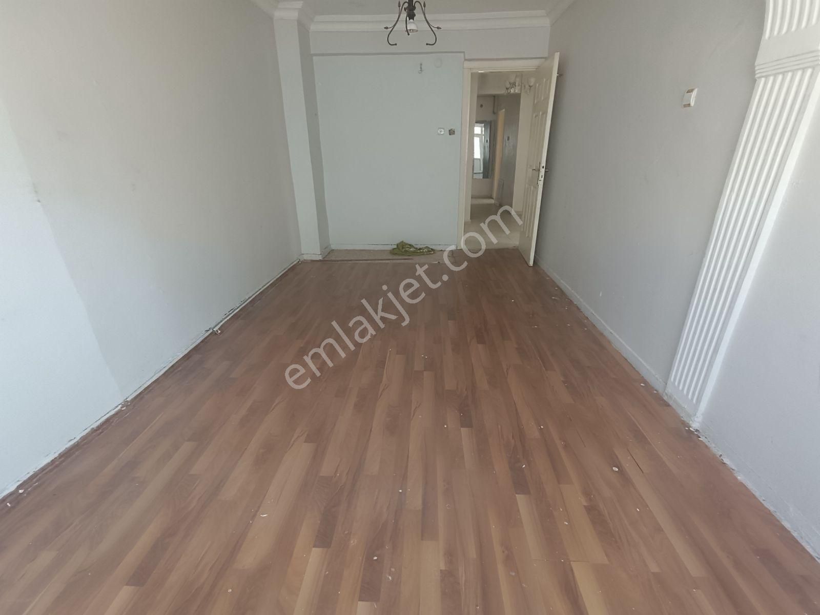 Salihoğlu Emlaktan Acil Satılık Daire ... - Görsel 11