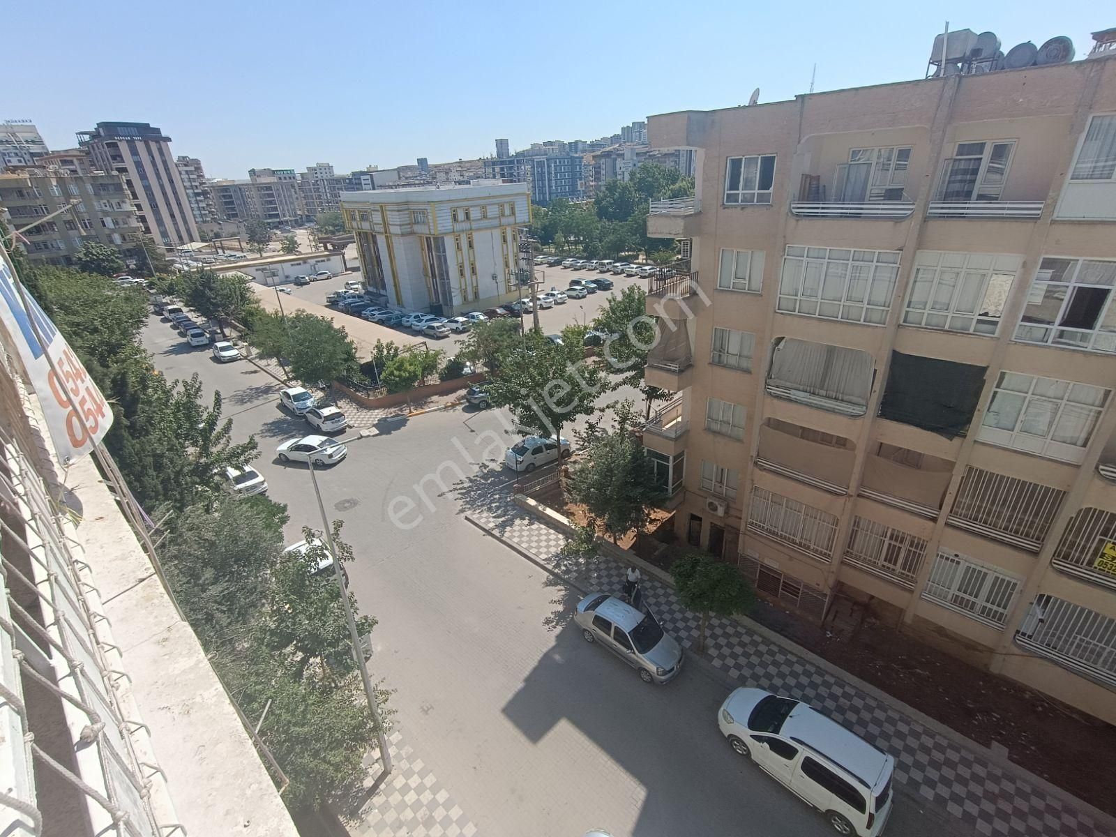 Salihoğlu Emlaktan Acil Satılık Daire ... - Görsel 4