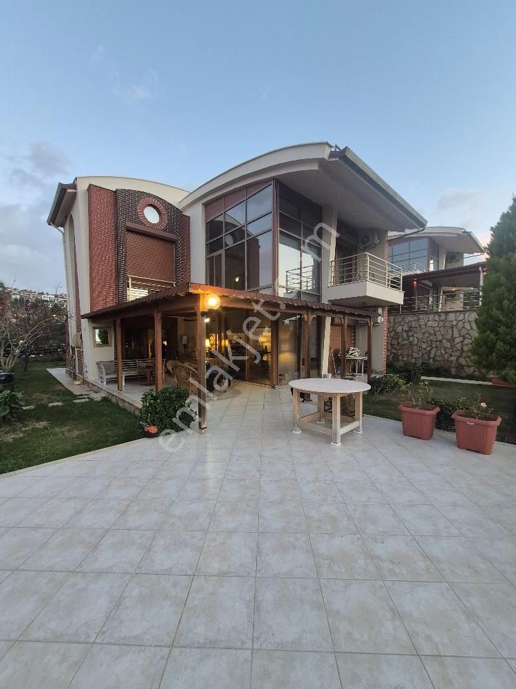 'kuşadası Yılancı Burnu Mevkii Satılık Deniz Manzaralı Villa' - Görsel 18