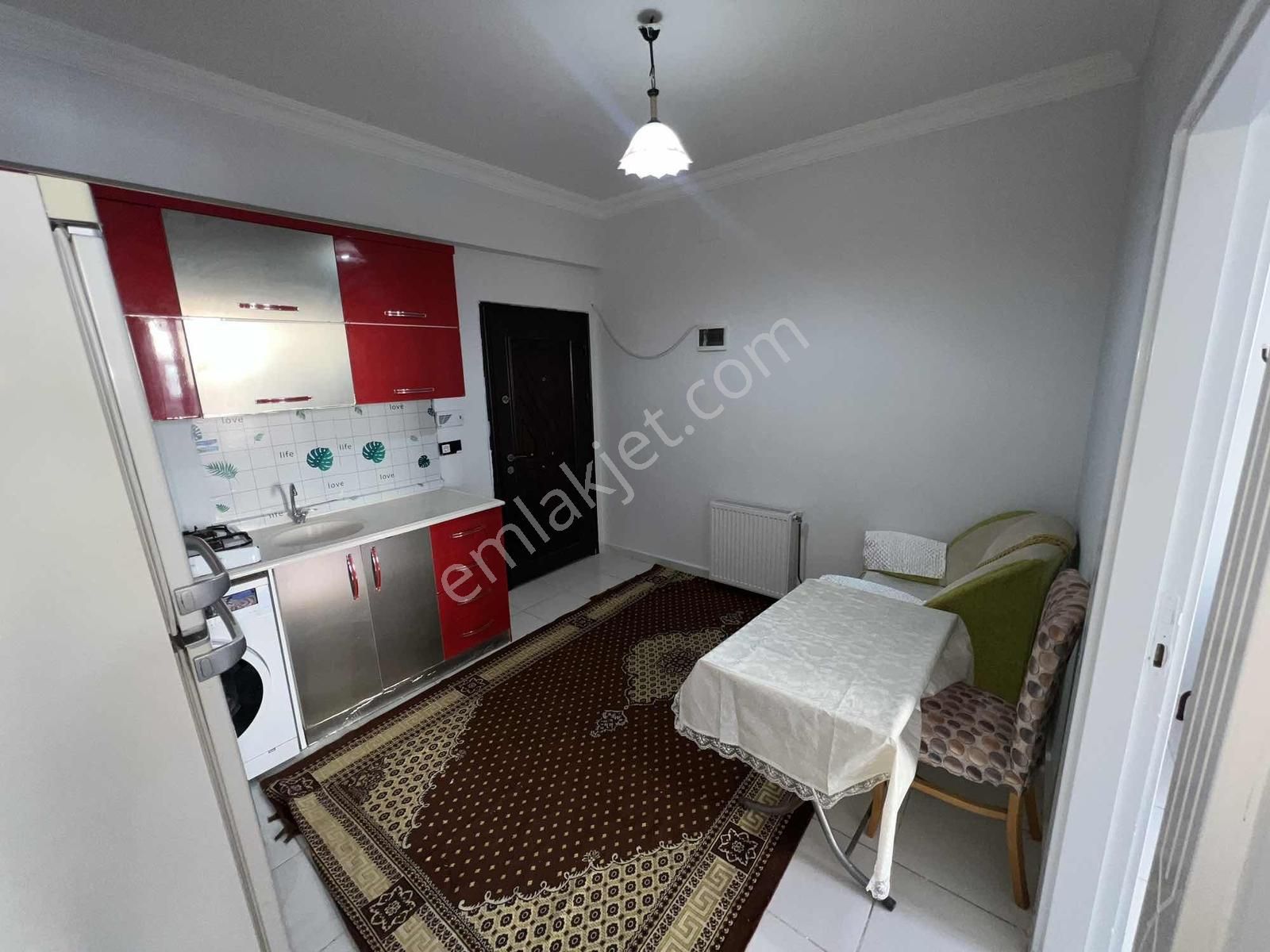 Binevlerde Mükemmel Konumda Kat Mülkiyetli Fırsat 2+0 Rezidans - Görsel 4