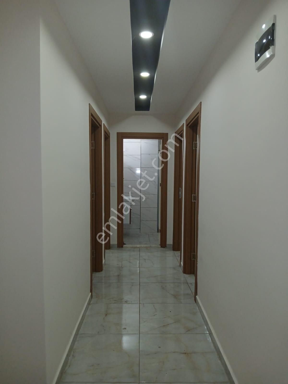 Denize Yürüme Mesafesinde Satılık 2+1 Daire | Merkezi Konum - Görsel 10