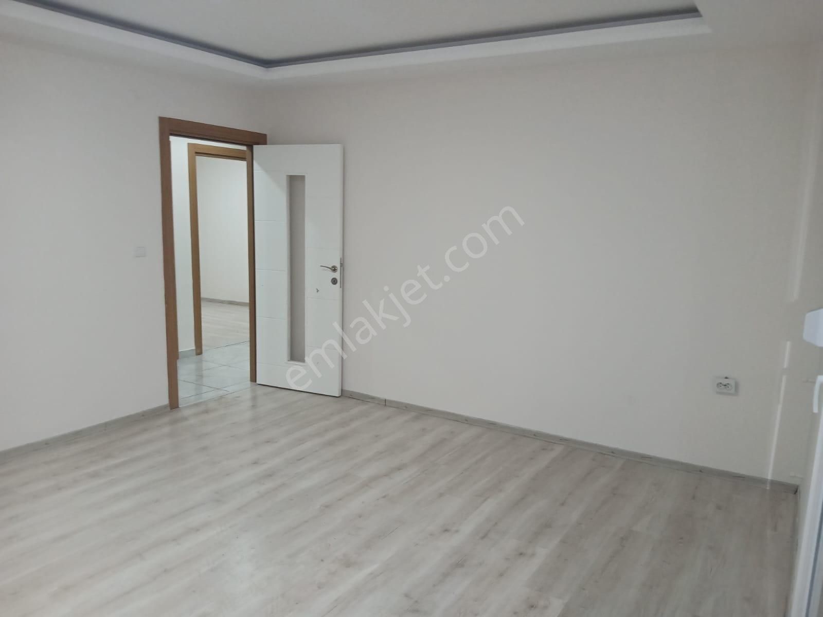 Denize Yürüme Mesafesinde Satılık 2+1 Daire | Merkezi Konum - Görsel 3