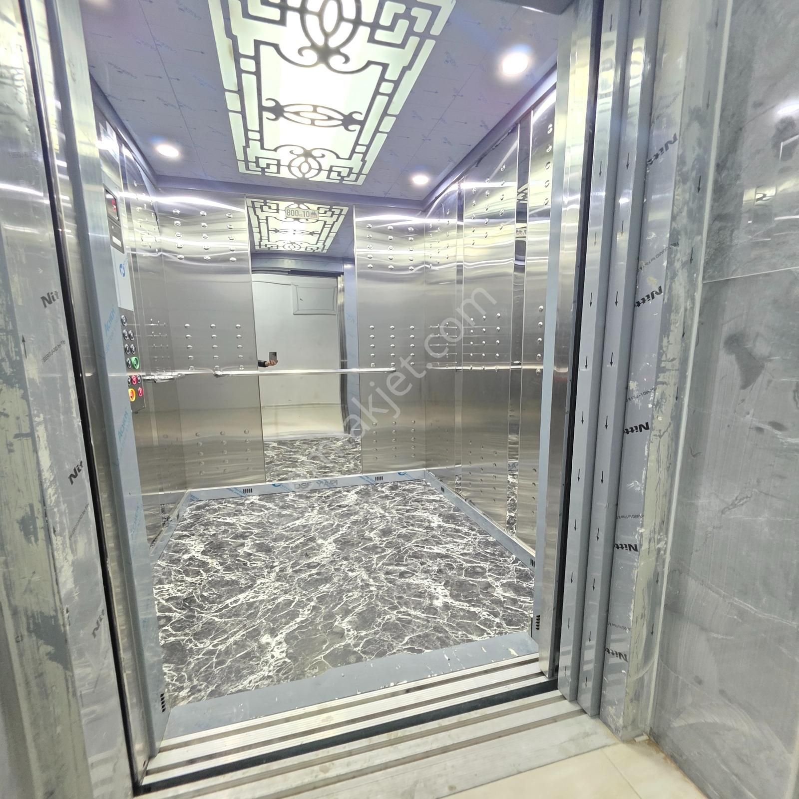 Yuvakurdan Sıfır Kiralık 3+1 İstasyon Mh Sitede Kapalı Otoparklı - Görsel 4