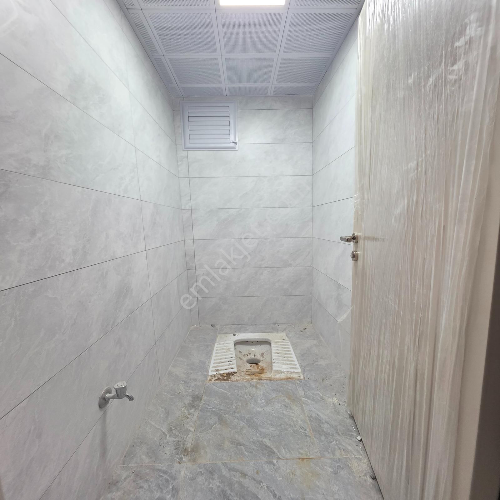 Yuvakurdan Sıfır Kiralık 3+1 İstasyon Mh Sitede Kapalı Otoparklı - Görsel 22