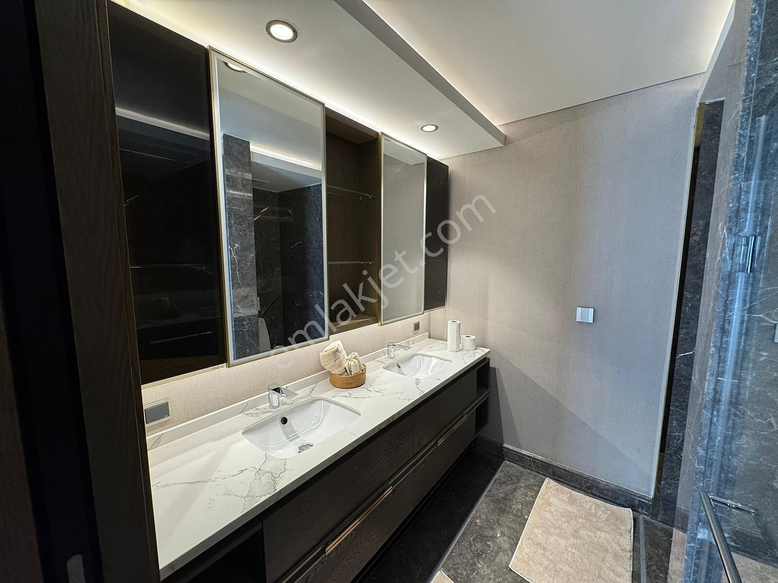 Yedi Mavide Deniz Manzaralı Eşyalı 5+1 Kiralık Daire | Tekce - Görsel 29