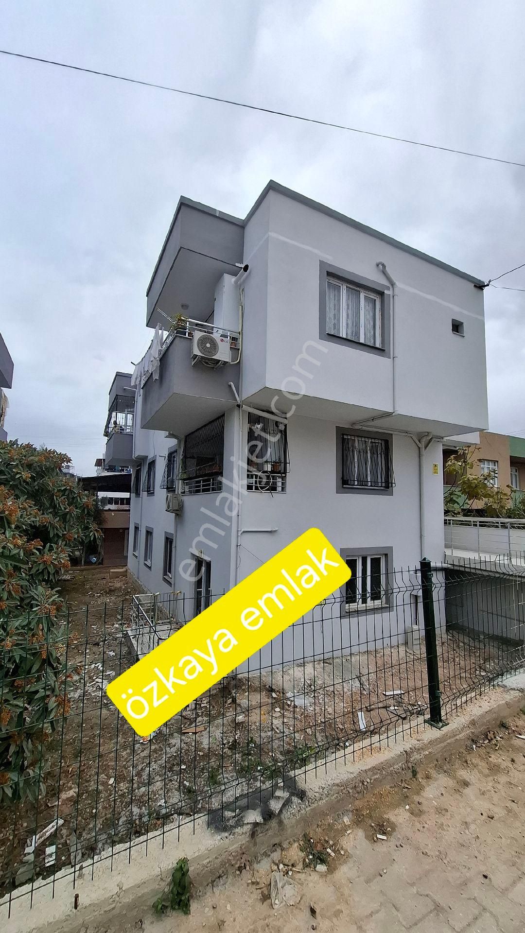 Adana Sarıçam Gültepe Mahallesinde Satılık 3+1 Bahçe Katı Daire
