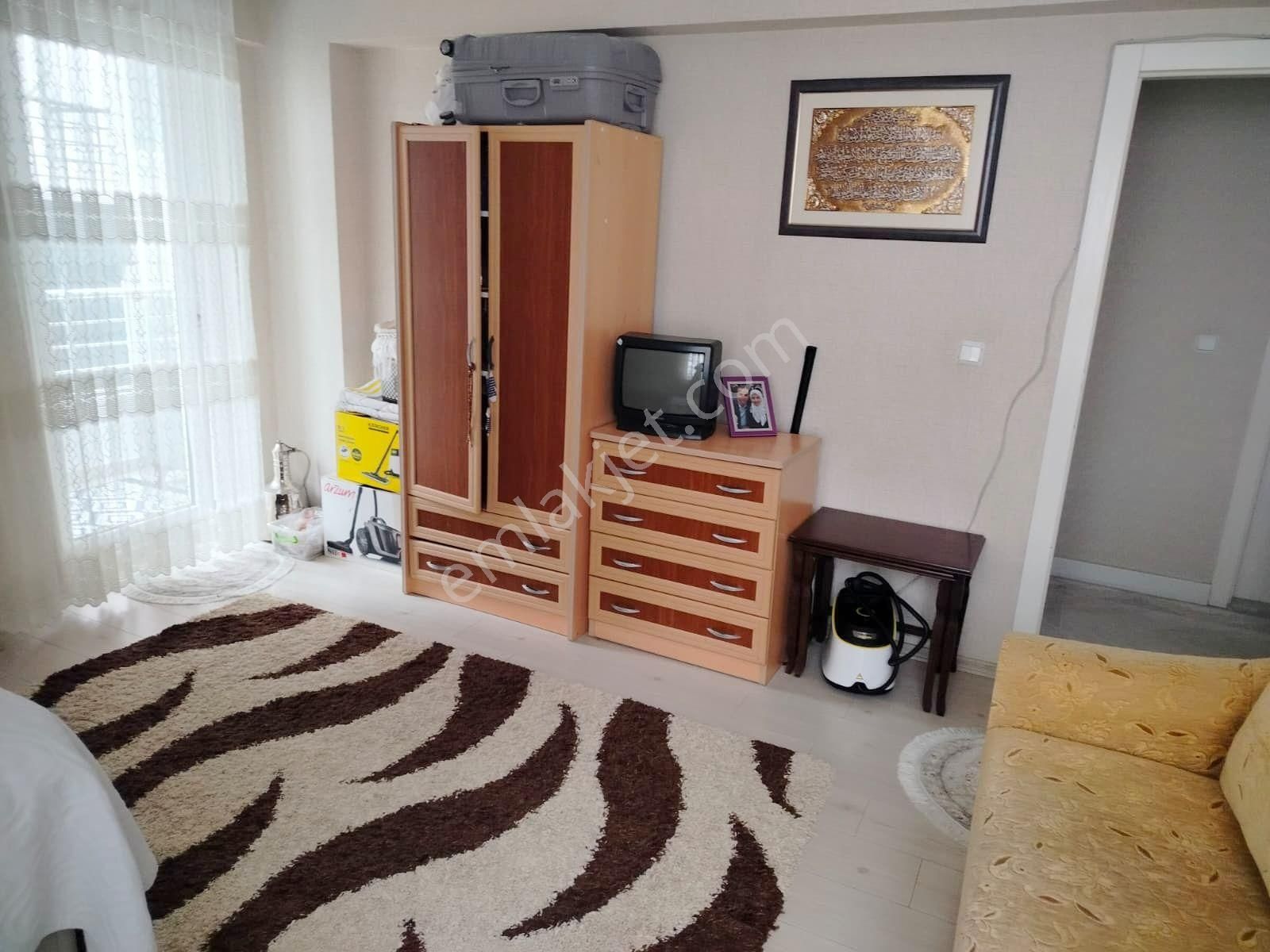 Keciören Karakayada Çok Acil Satılık 3+1 Kat Konumda Daire - Görsel 19