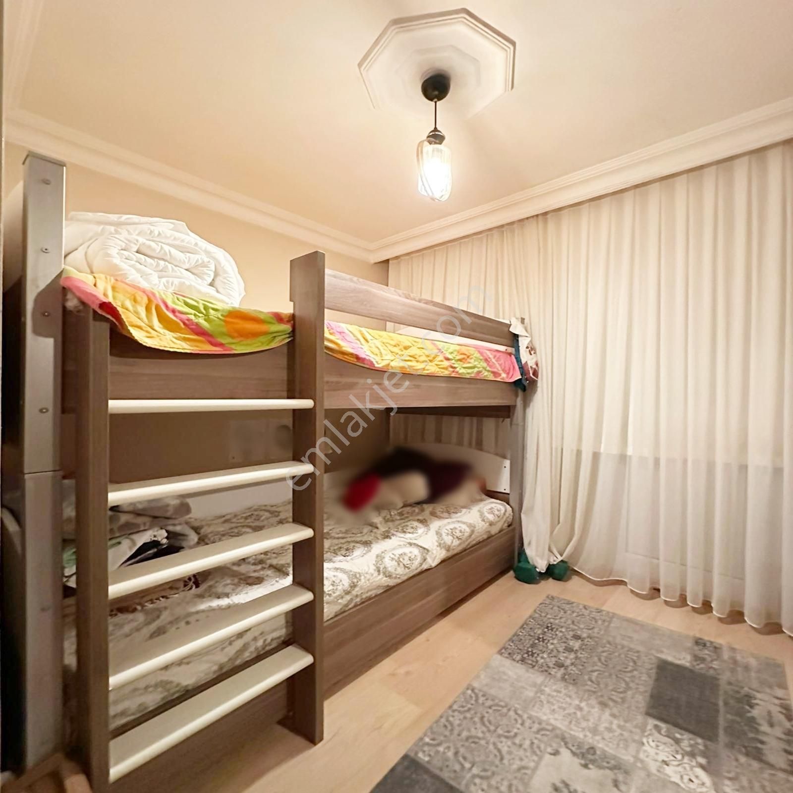 Çekmeköy Yapı Gayrimenkul'den Çamlıkta Cadde Üstü 2+1 Bahçe Katı - Görsel 5