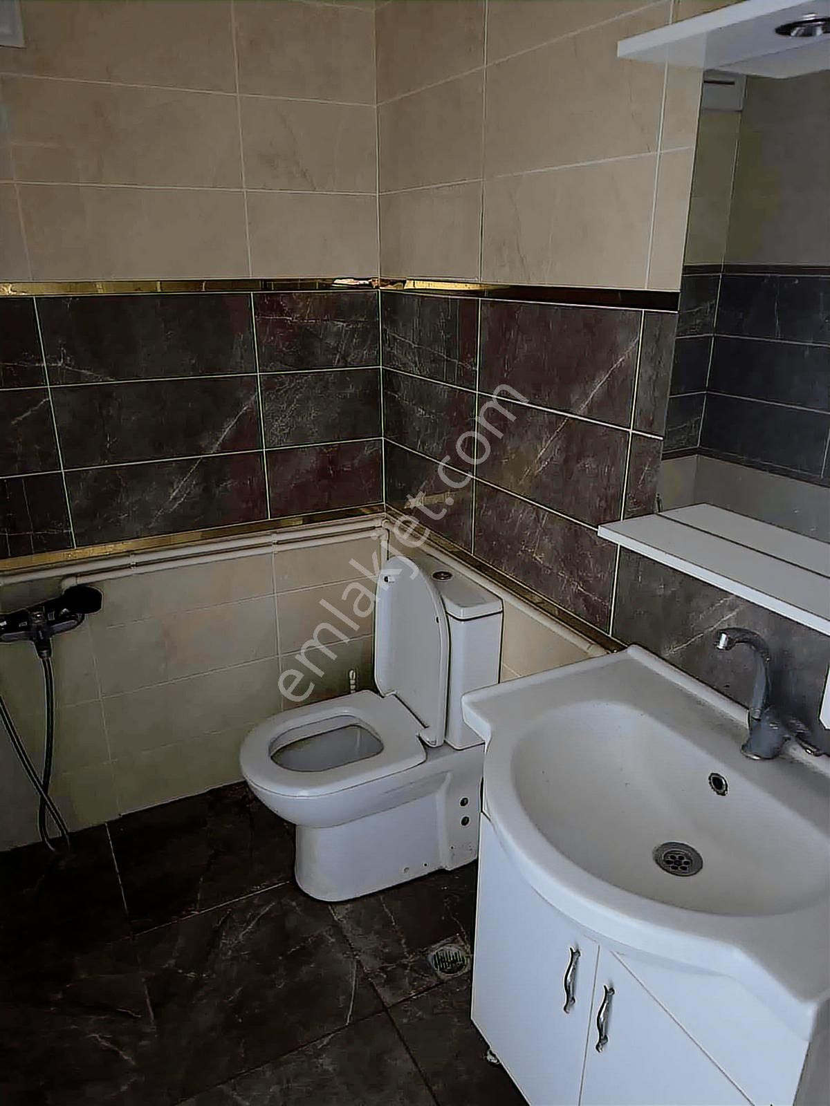 Rw Adaplatin'den Kiralık 1+0 Ofis - Görsel 5