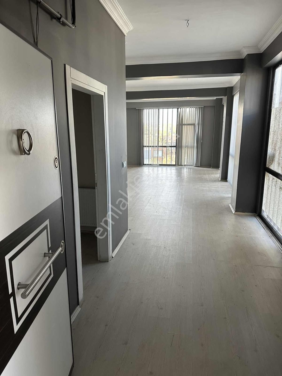 Rw Adaplatin'den Kiralık 1+0 Ofis - Görsel 10