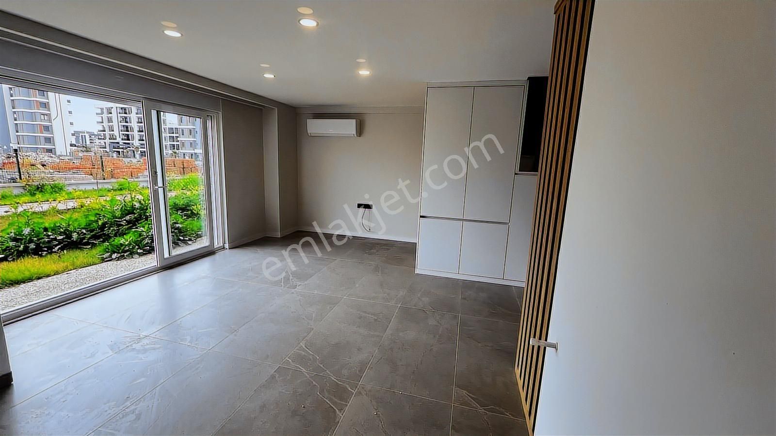 Altıntaş'ta Cad Üzeri Satılık Bahçe Dubleksi - Görsel 6