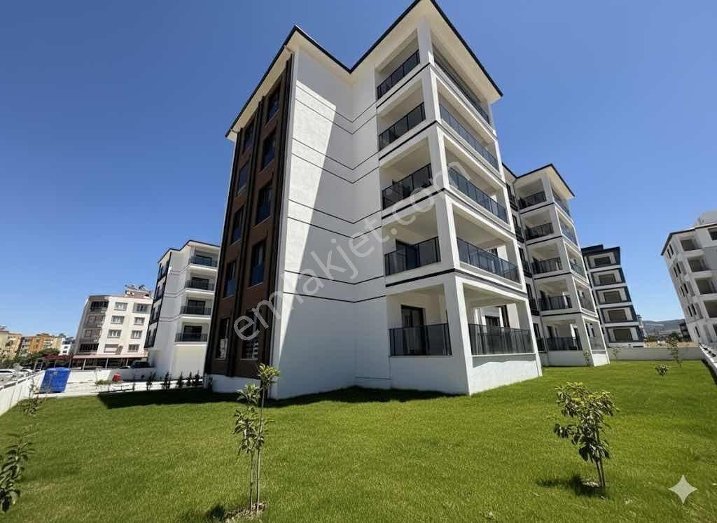 Rw Nefes'ten Badem Alanında Havuzlu Sitede 2+1 Daire - Görsel 16