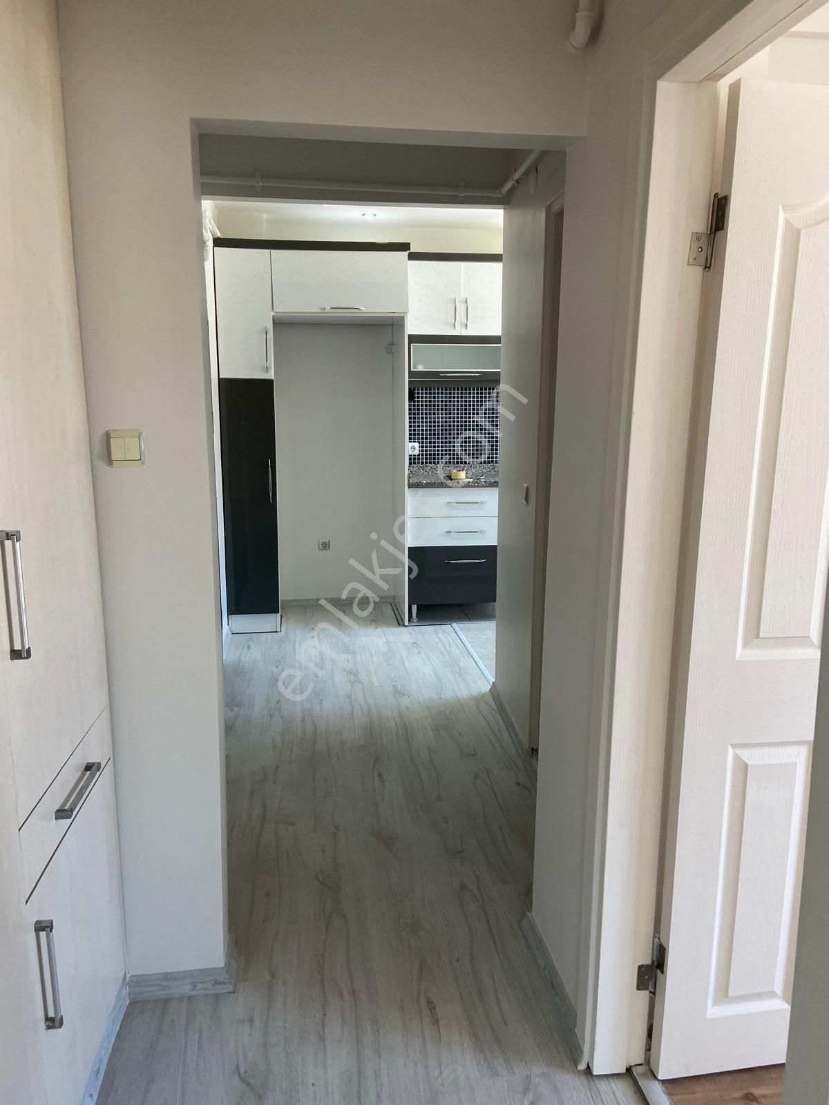 Kocamustafapaşa-silivrikapı Cd.-köşe-balkonlu-yapılı Daire - Görsel 15