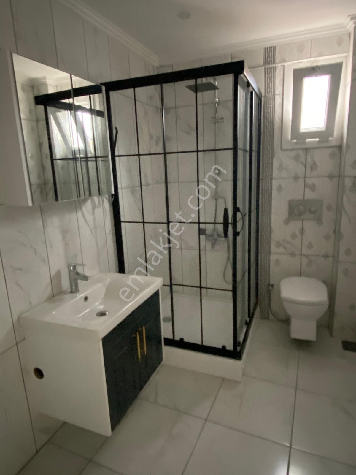 Kocamustafapaşa-silivrikapı Cd.-köşe-balkonlu-yapılı Daire - Görsel 14