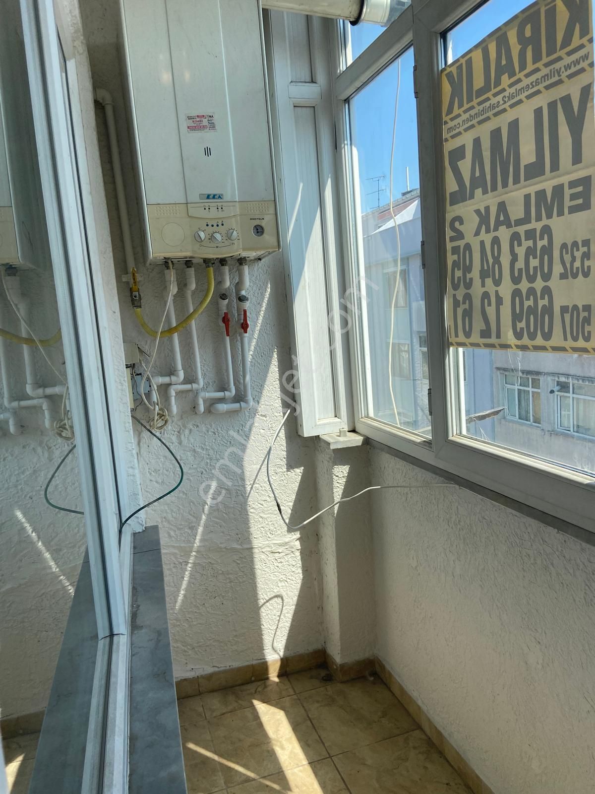 Kocamustafapaşa-silivrikapı Cd.-köşe-balkonlu-yapılı Daire - Görsel 9