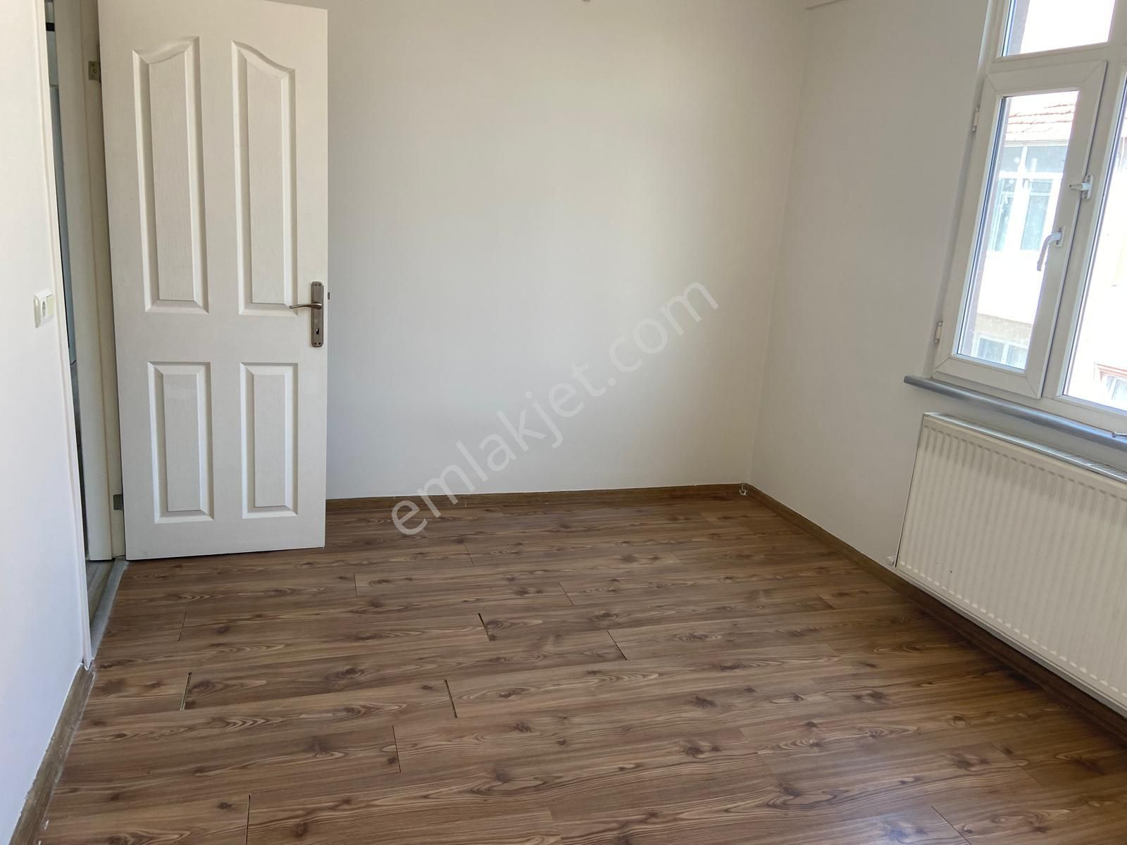 Kocamustafapaşa-silivrikapı Cd.-köşe-balkonlu-yapılı Daire - Görsel 12