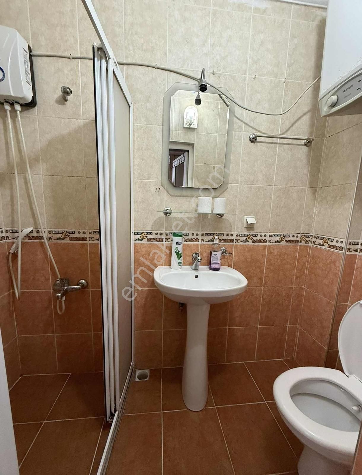 Kalkınma Mahallesinde Kiralık Faturalar Dahil 1+0 Daire - Görsel 4