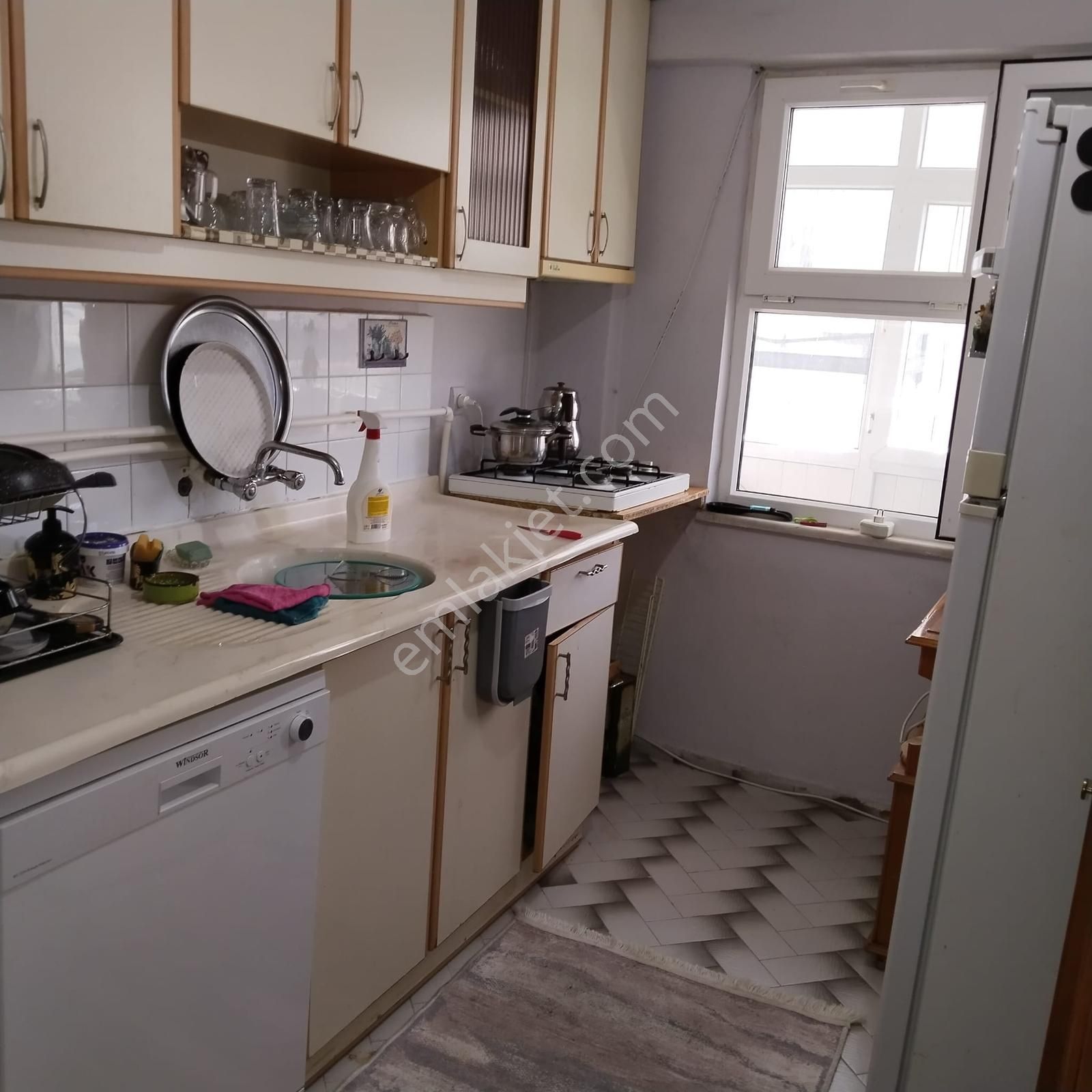 520 Gayrimenkulden Sarımsaklı Merkezde 2+1 Satılık Daire - Görsel 3