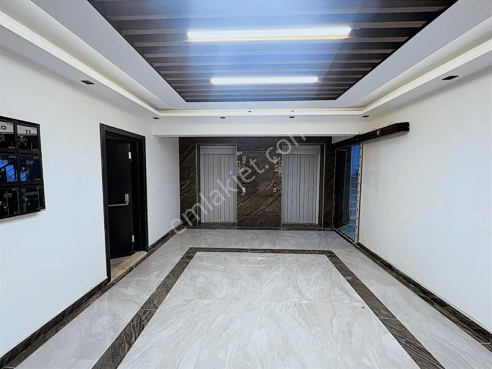 Melike Sokakta Park Manzaralı 0 2+1 Daire - Görsel 14