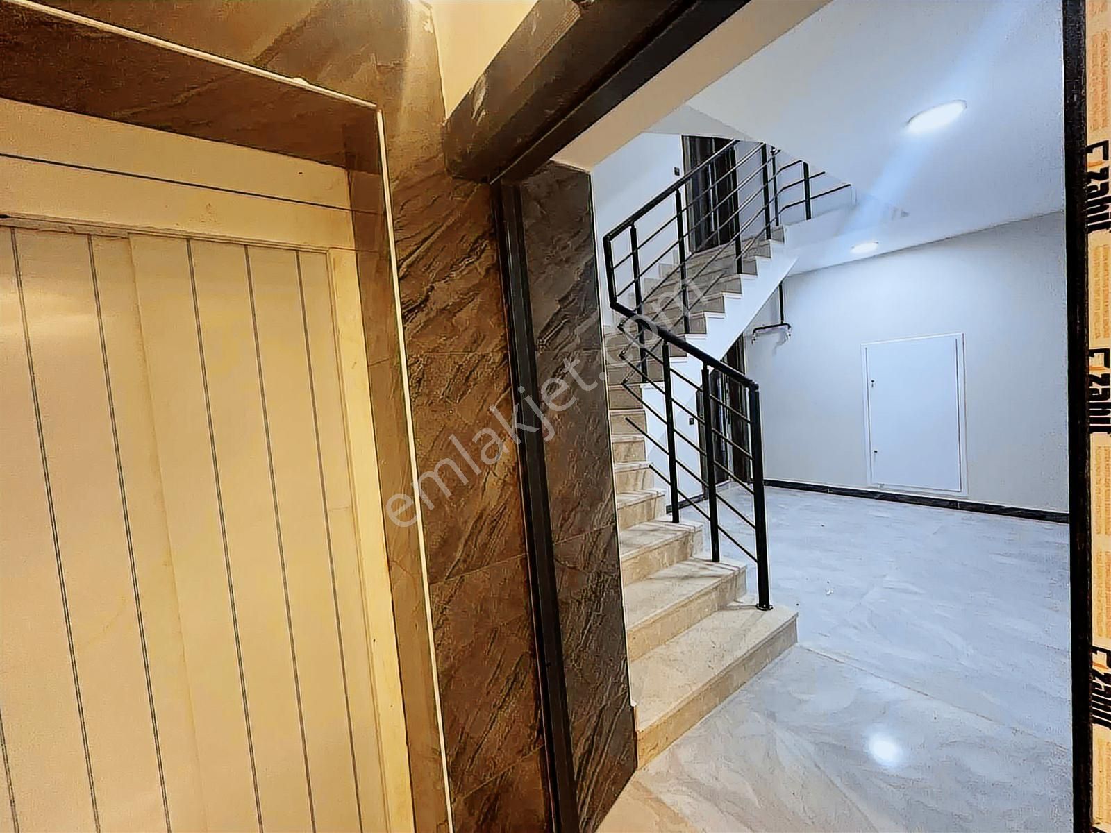 Melike Sokakta Park Manzaralı 0 2+1 Daire - Görsel 10