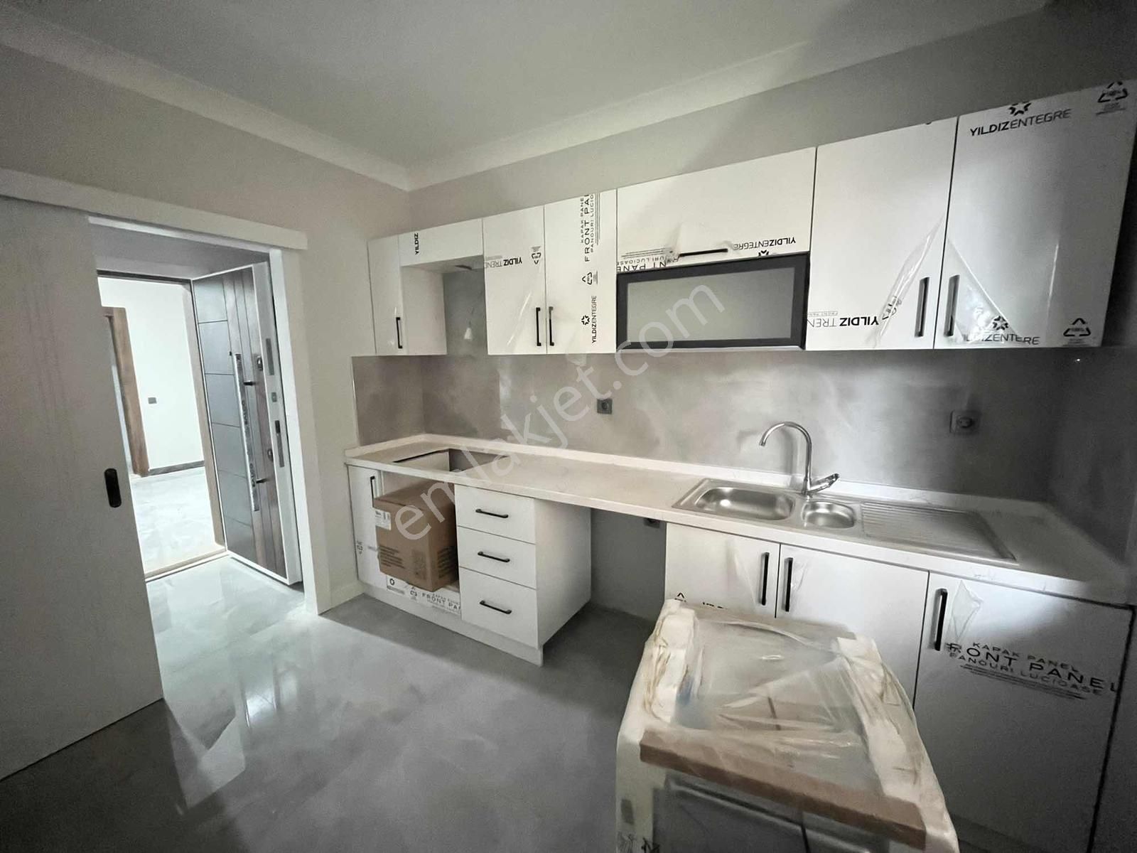 Melike Sokakta Park Manzaralı 0 2+1 Daire - Görsel 22